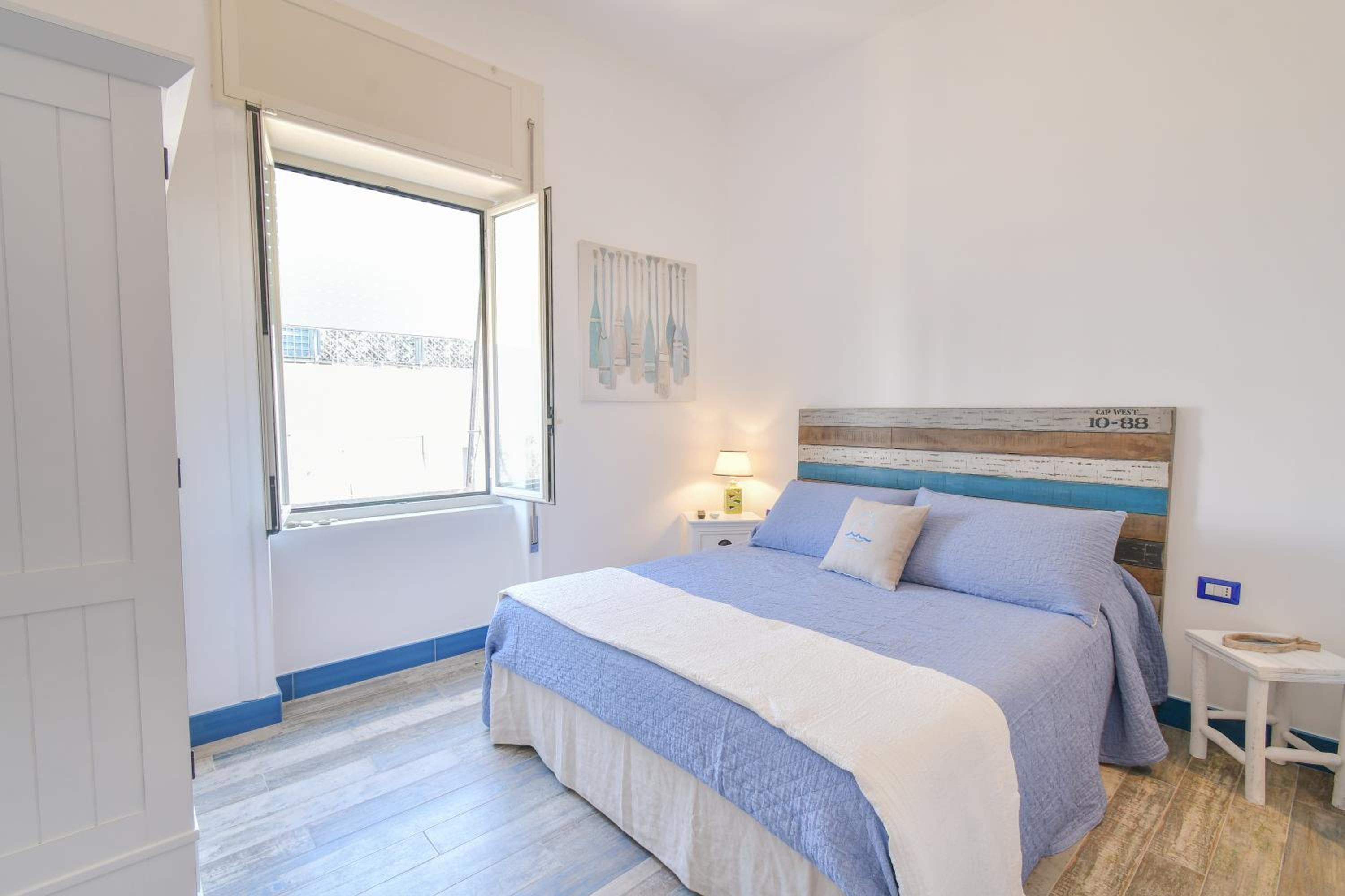 Double Room - Photo 4