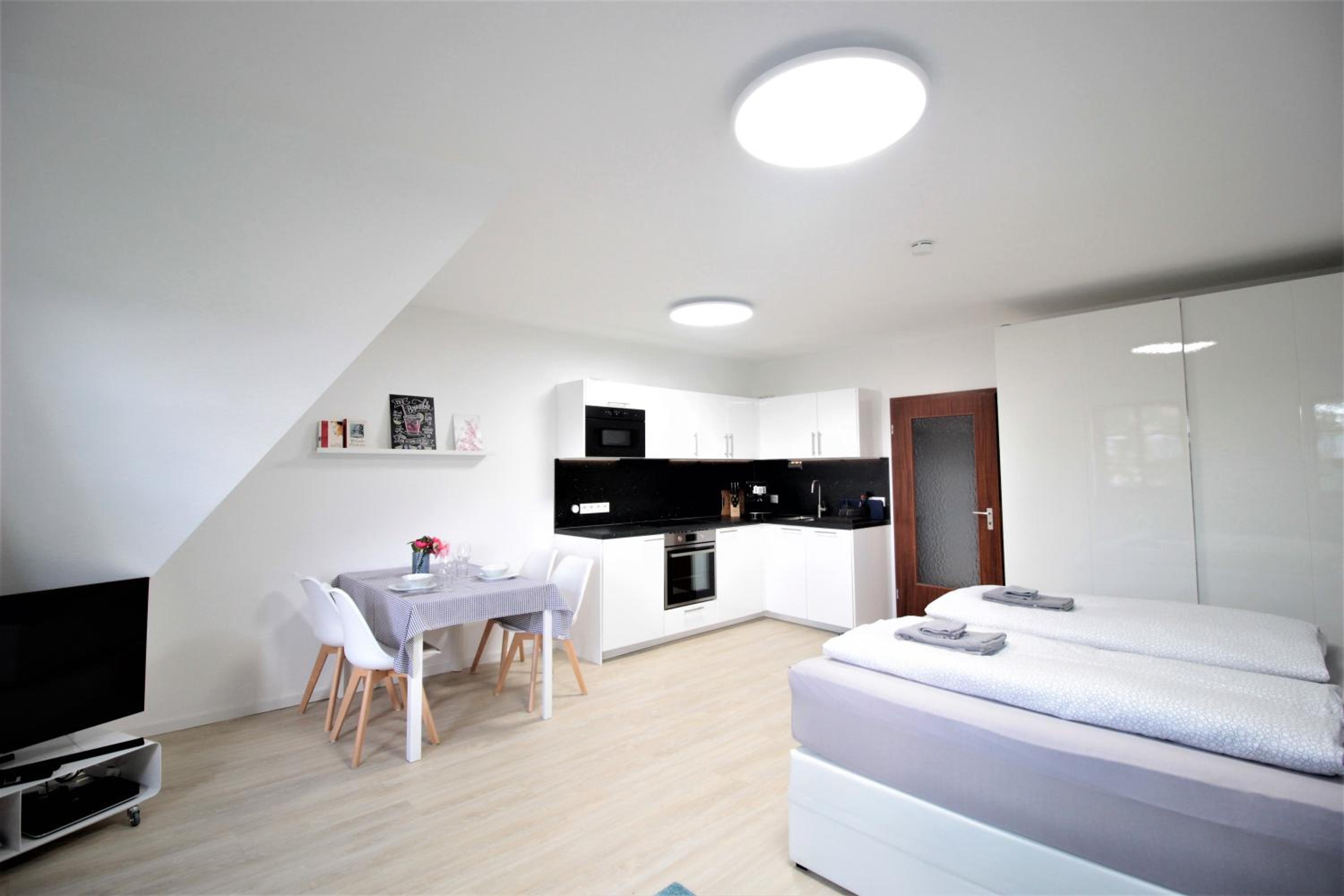 One-Bedroom Apartment - Photo 30