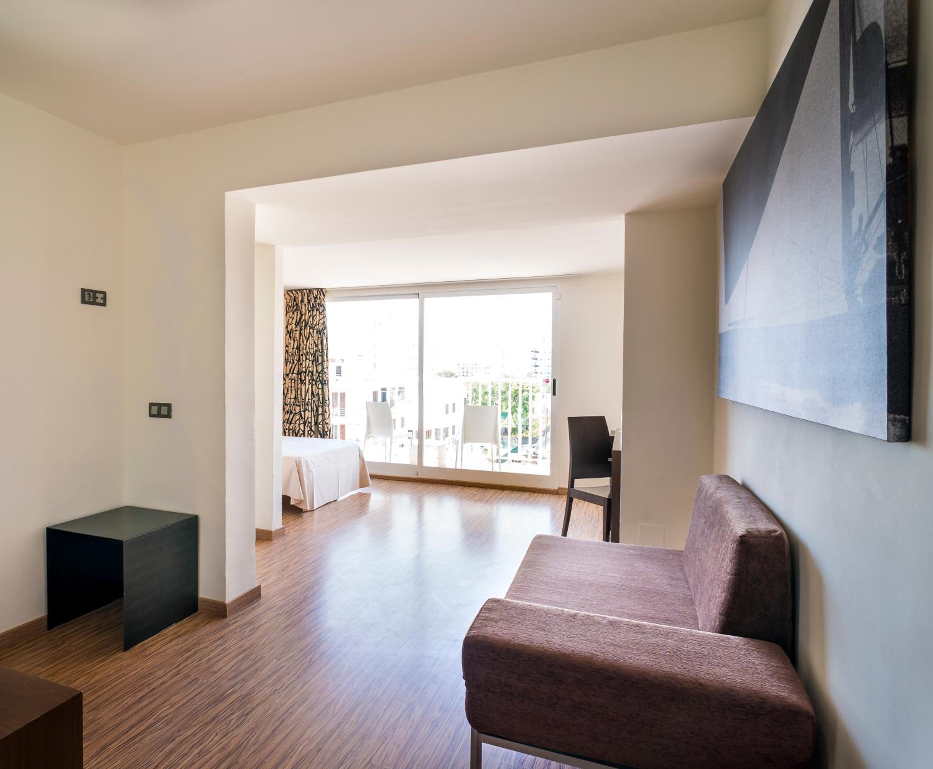 Suite Junior (2 Adultos)