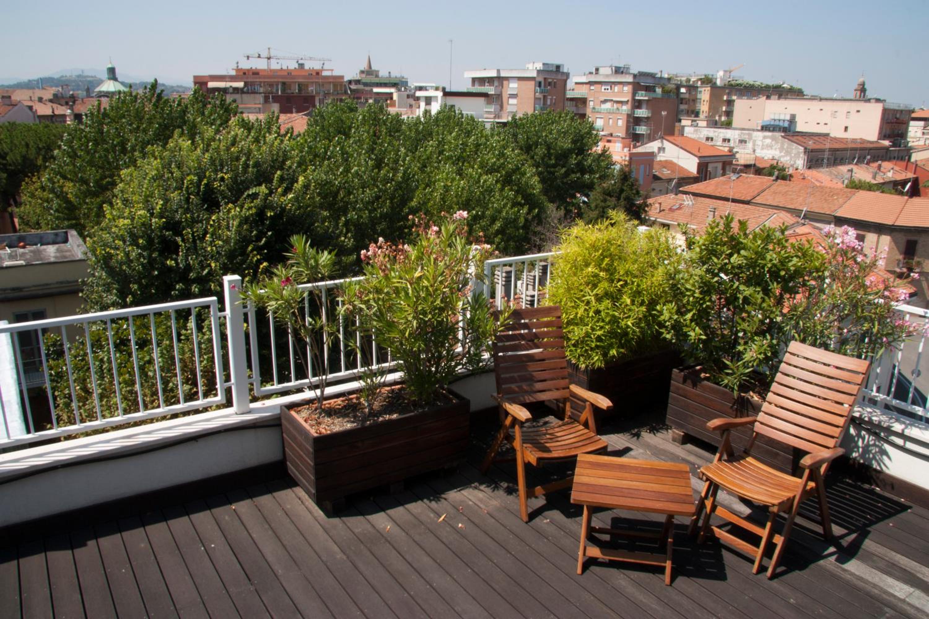 Suite with Terrace - Photo 12