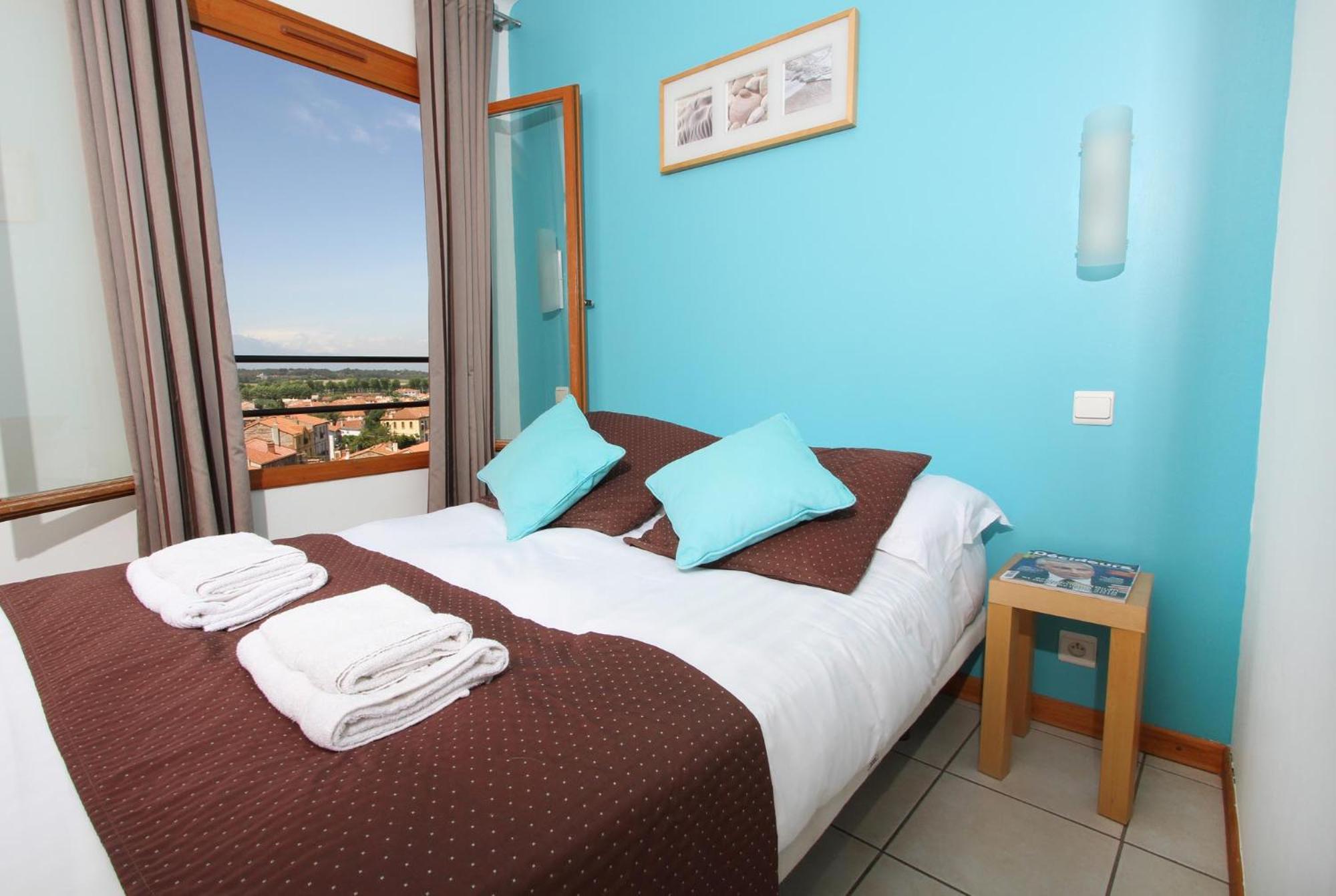 Standard Double Room - Photo 3