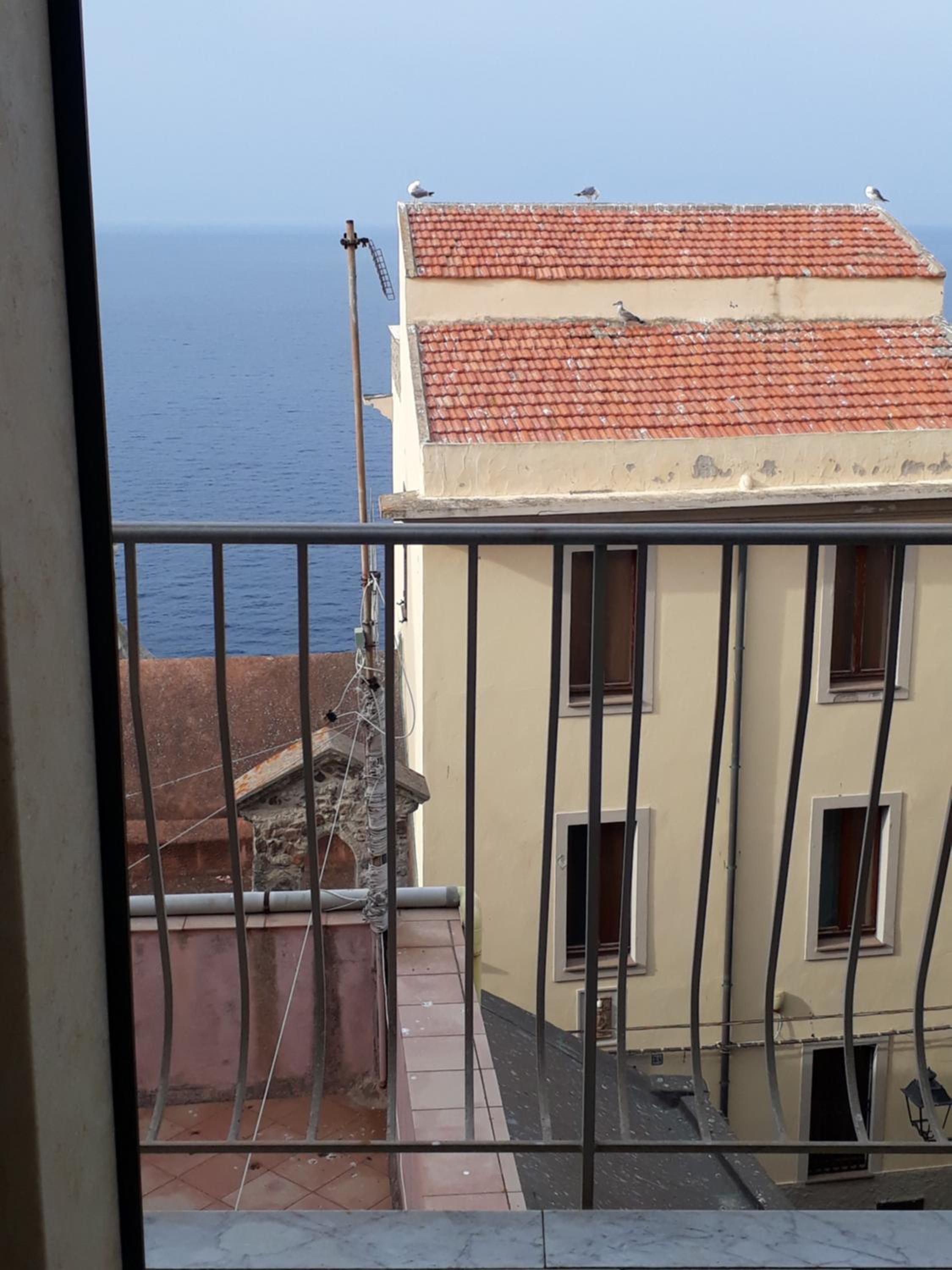 Superior Triple Room with Sea View - Photo 5