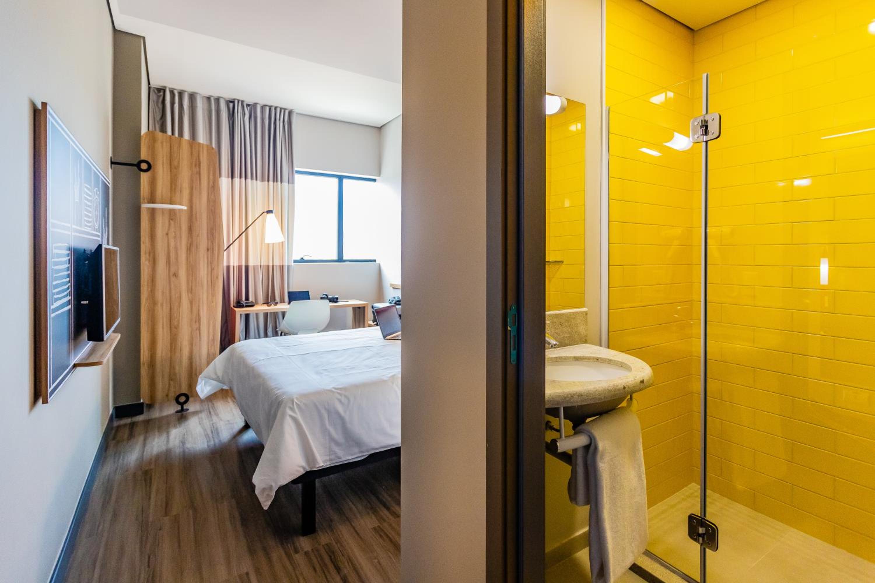Double Room - Photo 2