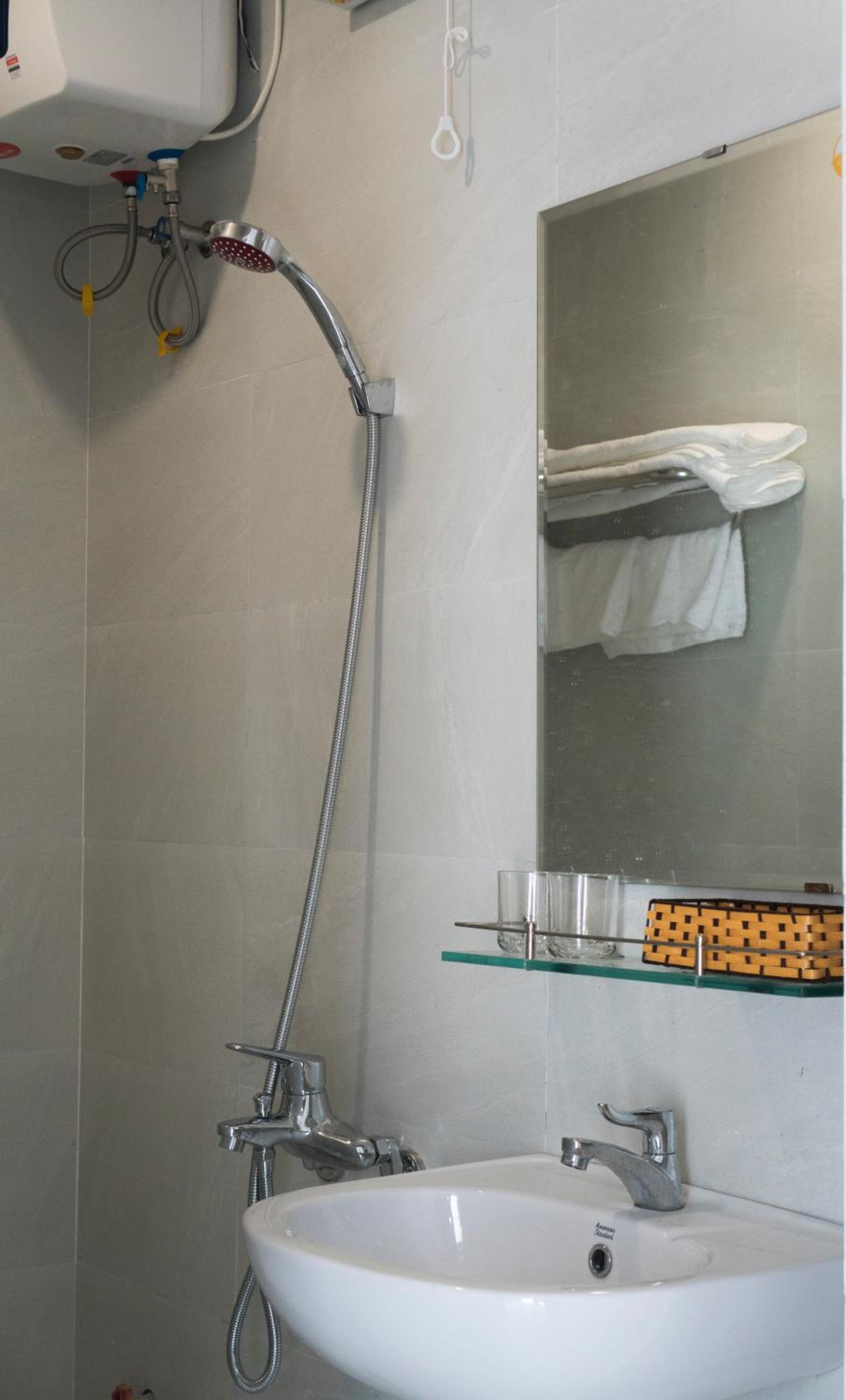Standard Triple Room - Photo 17