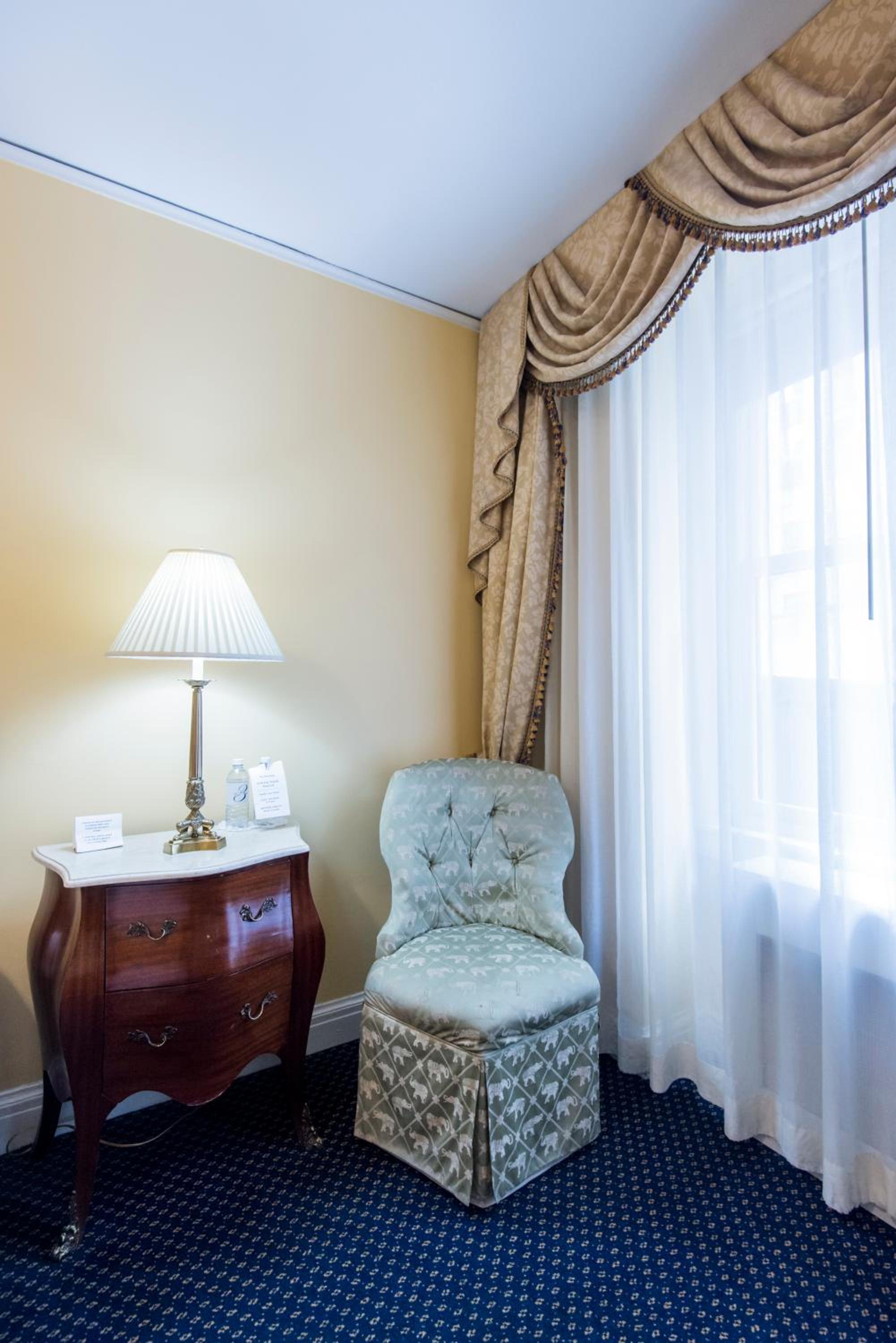 Superior Queen Room