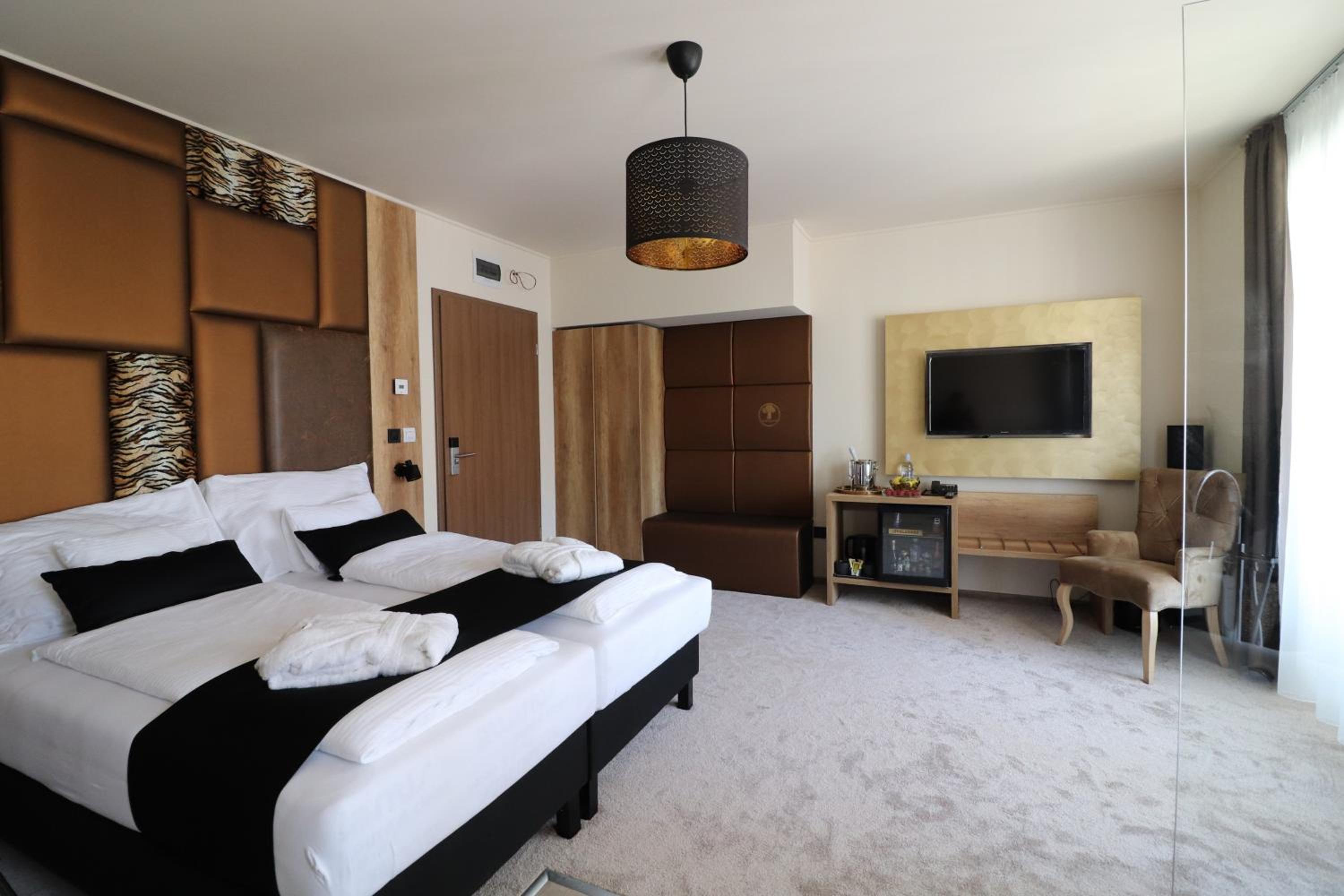 Superior Queen Room - Photo 5