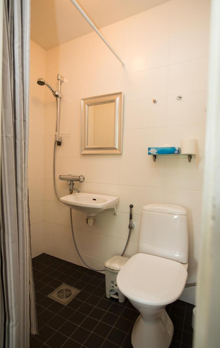 Standard Twin Room photo 2