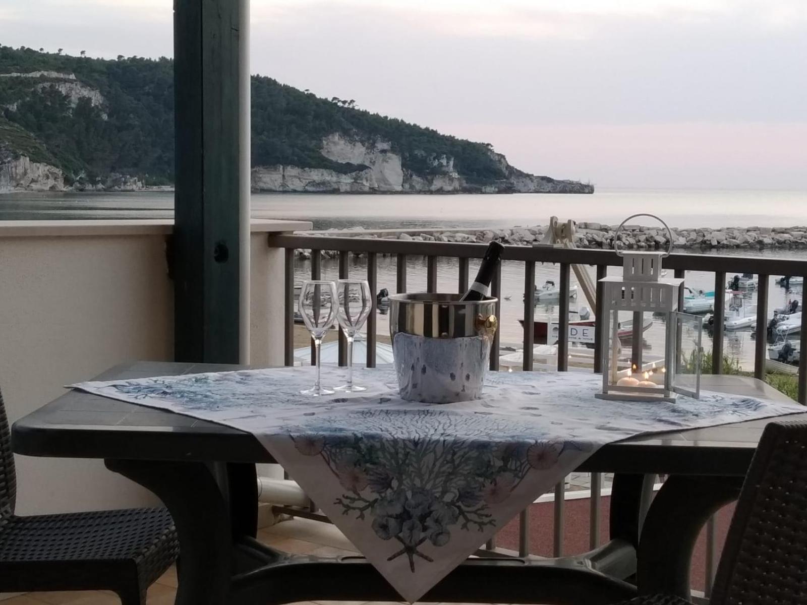 Apartment with Sea View photo 3