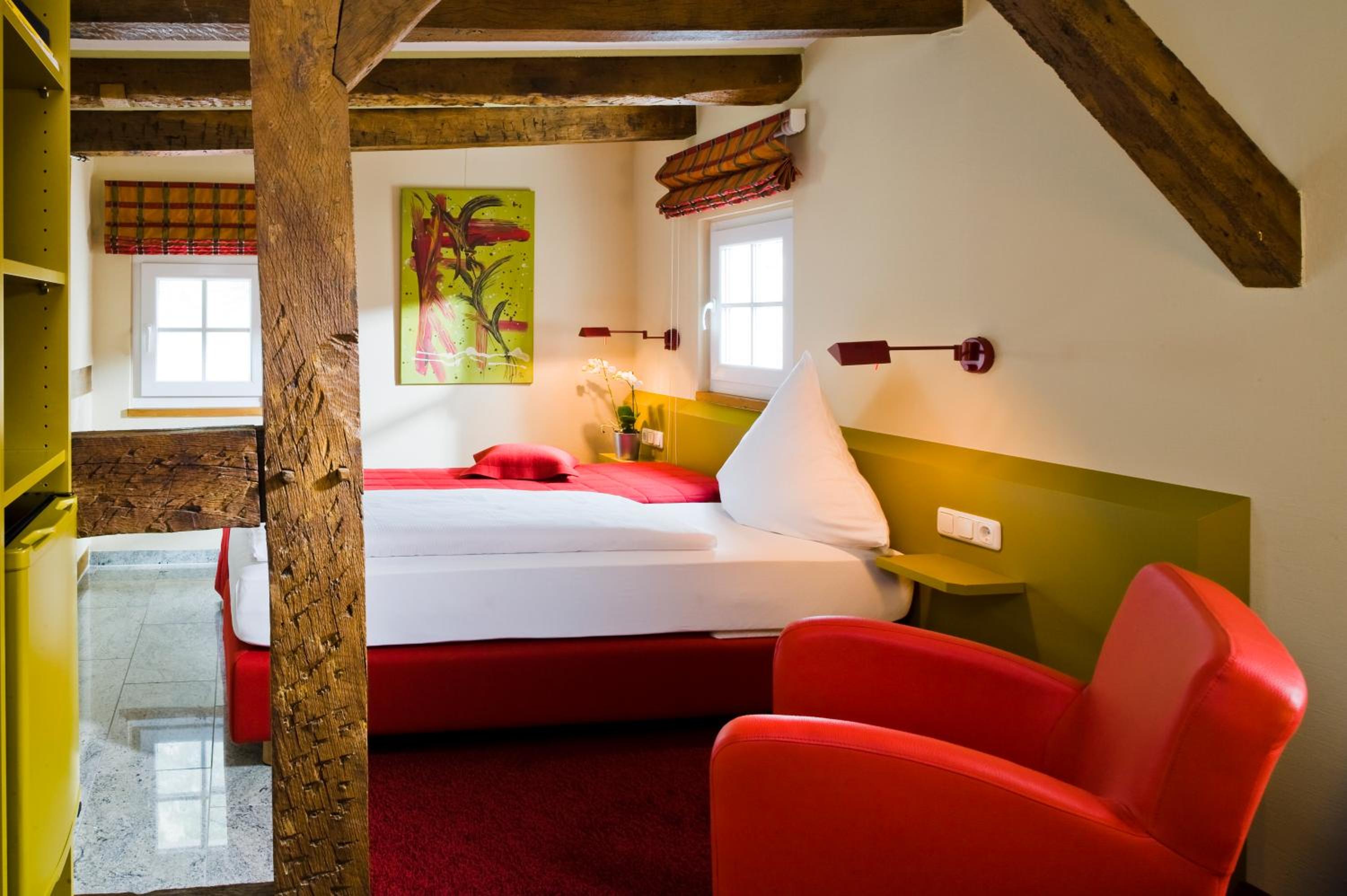 Standard Double Room - Photo 2