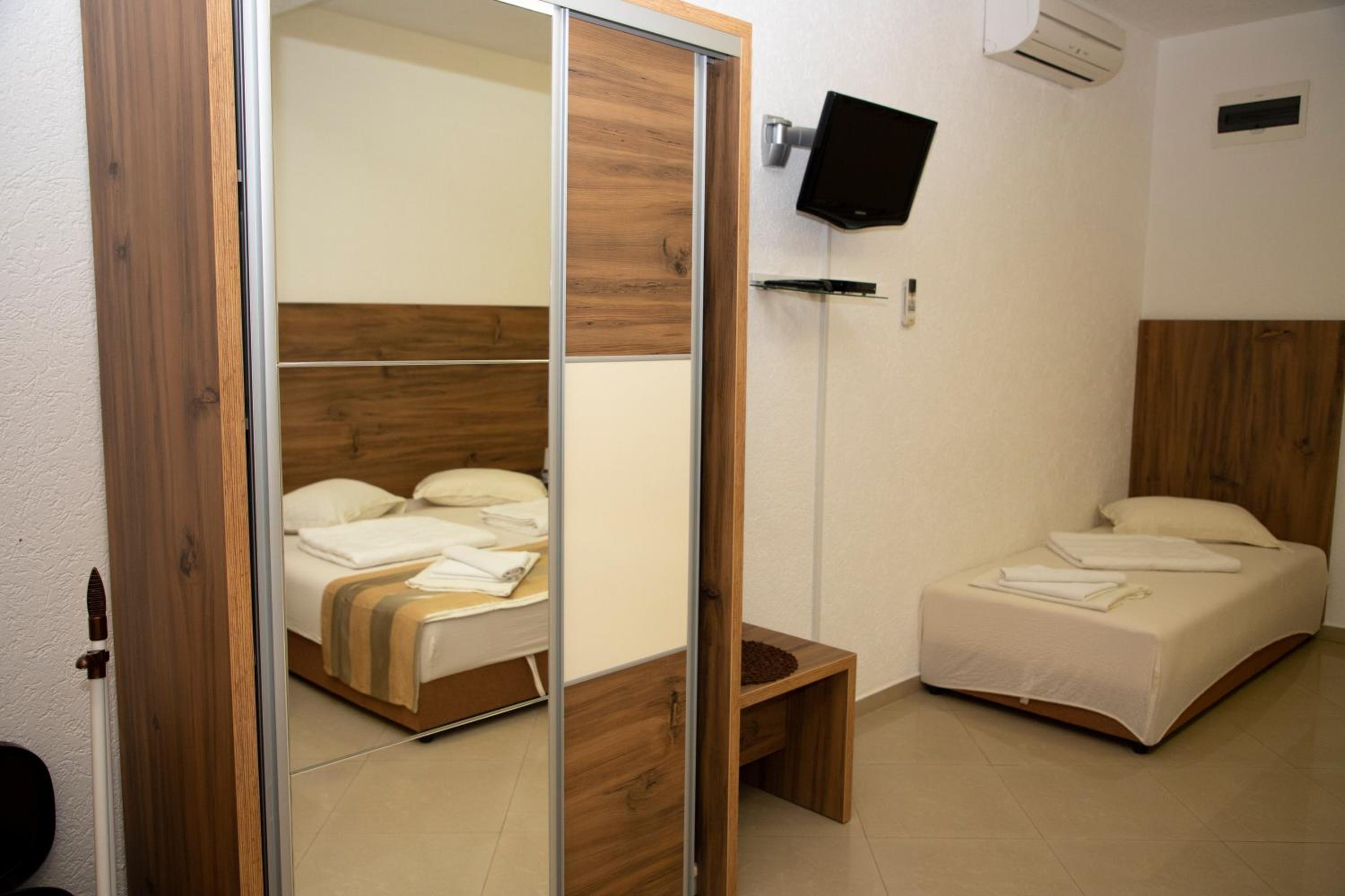Superior Double Room - Photo 6