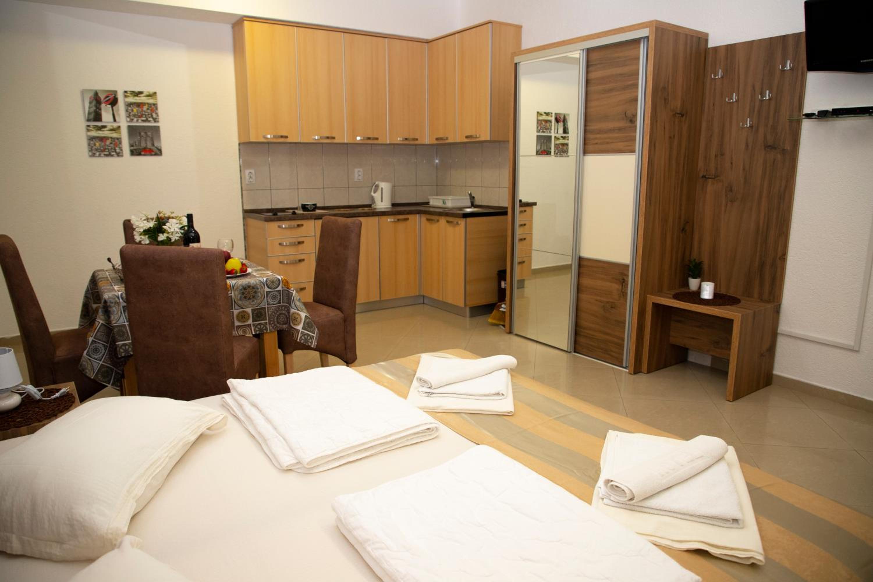Superior Double Room - Photo 4