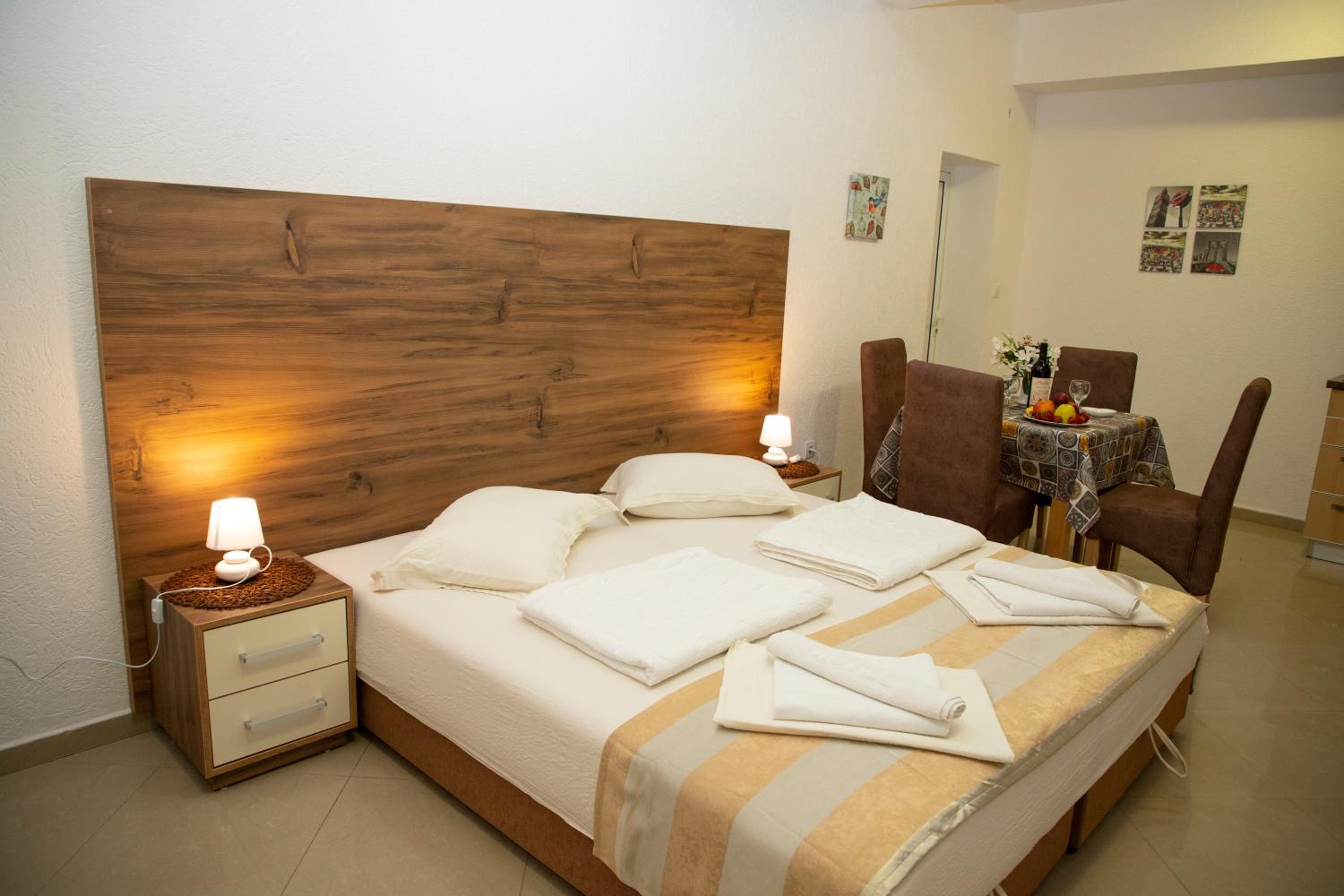 Superior Double Room - Photo 3