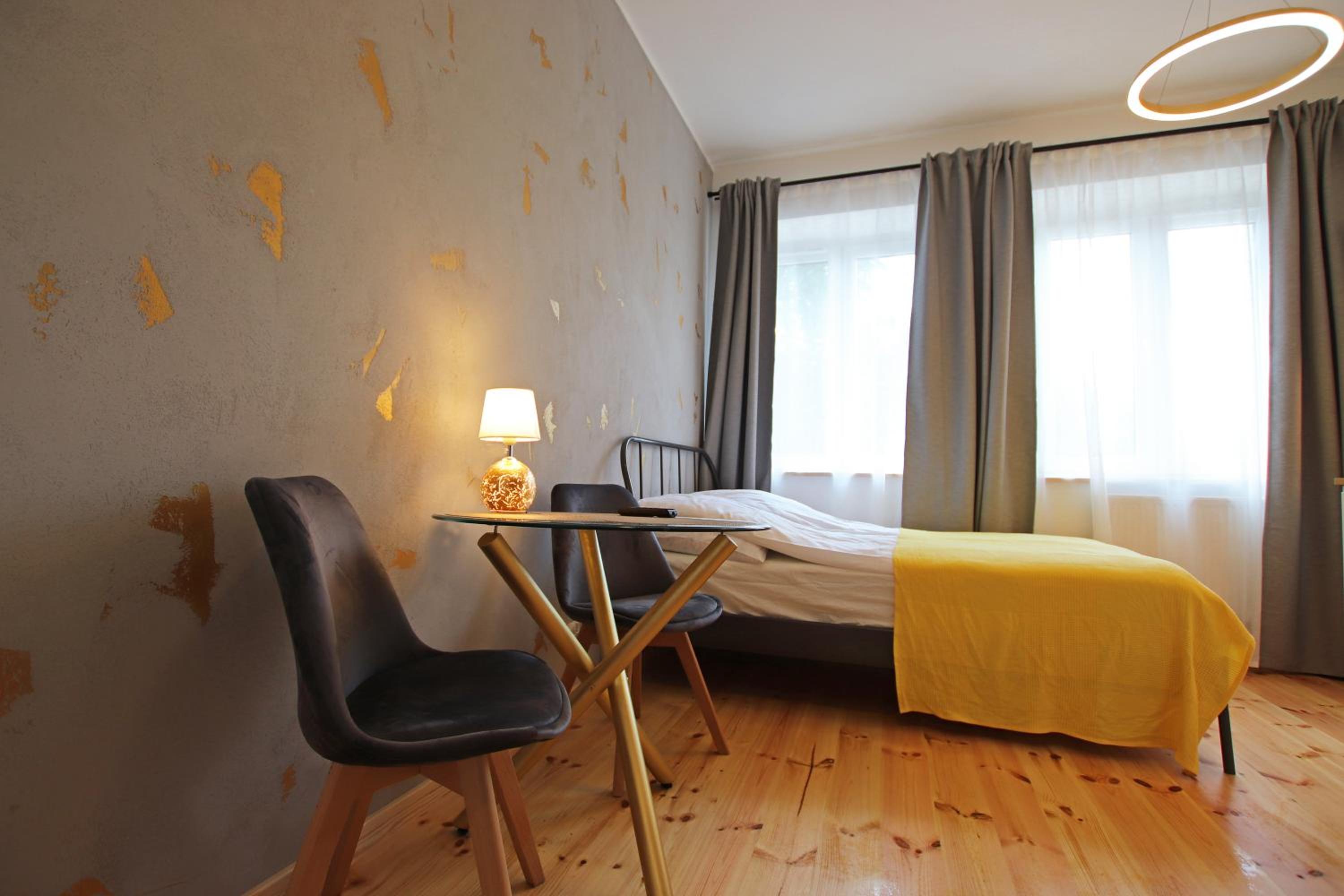 Studio Apartment photo 1