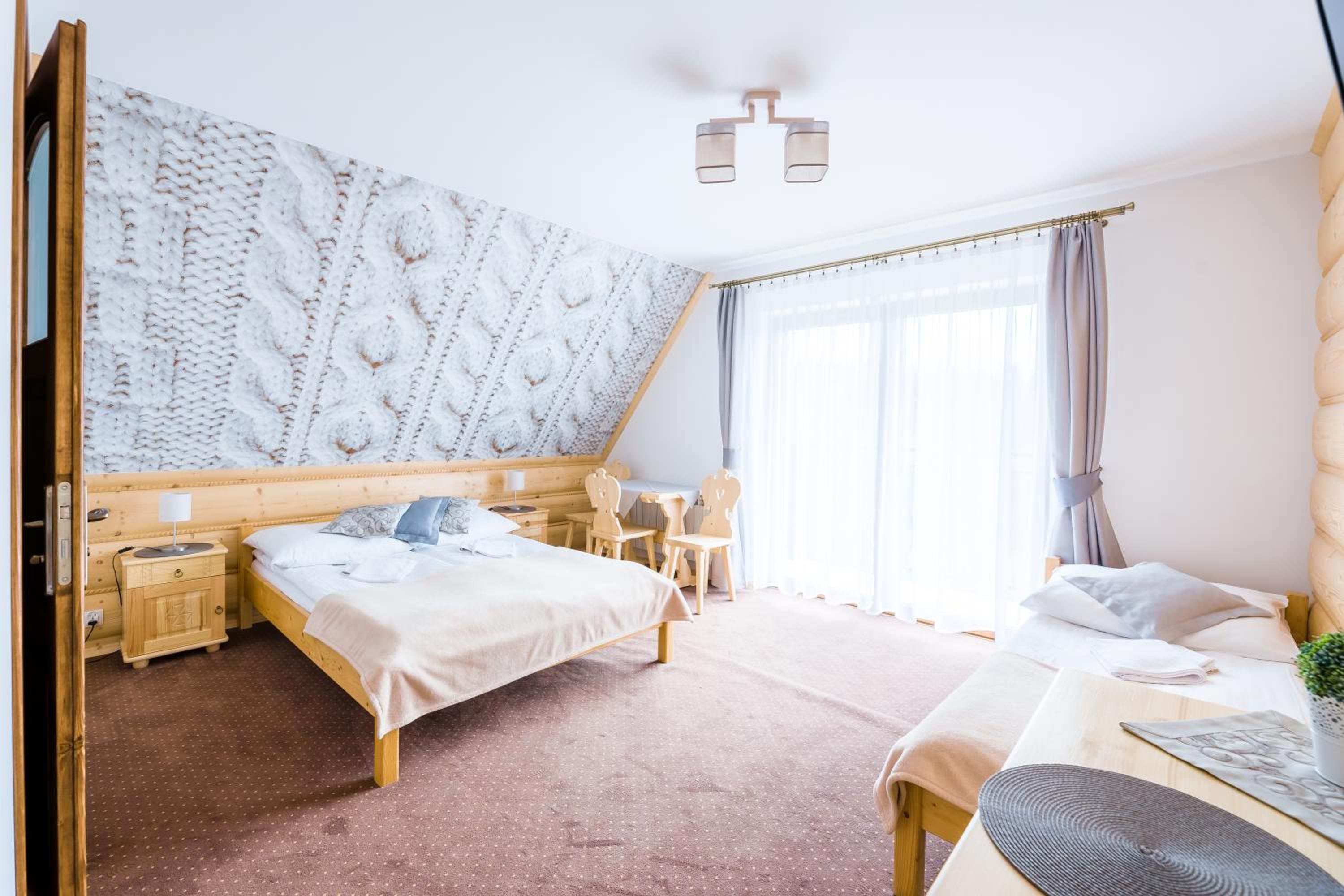 Deluxe Triple Room photo 1