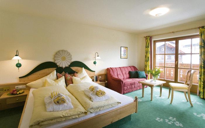 Budget Double Room photo 2