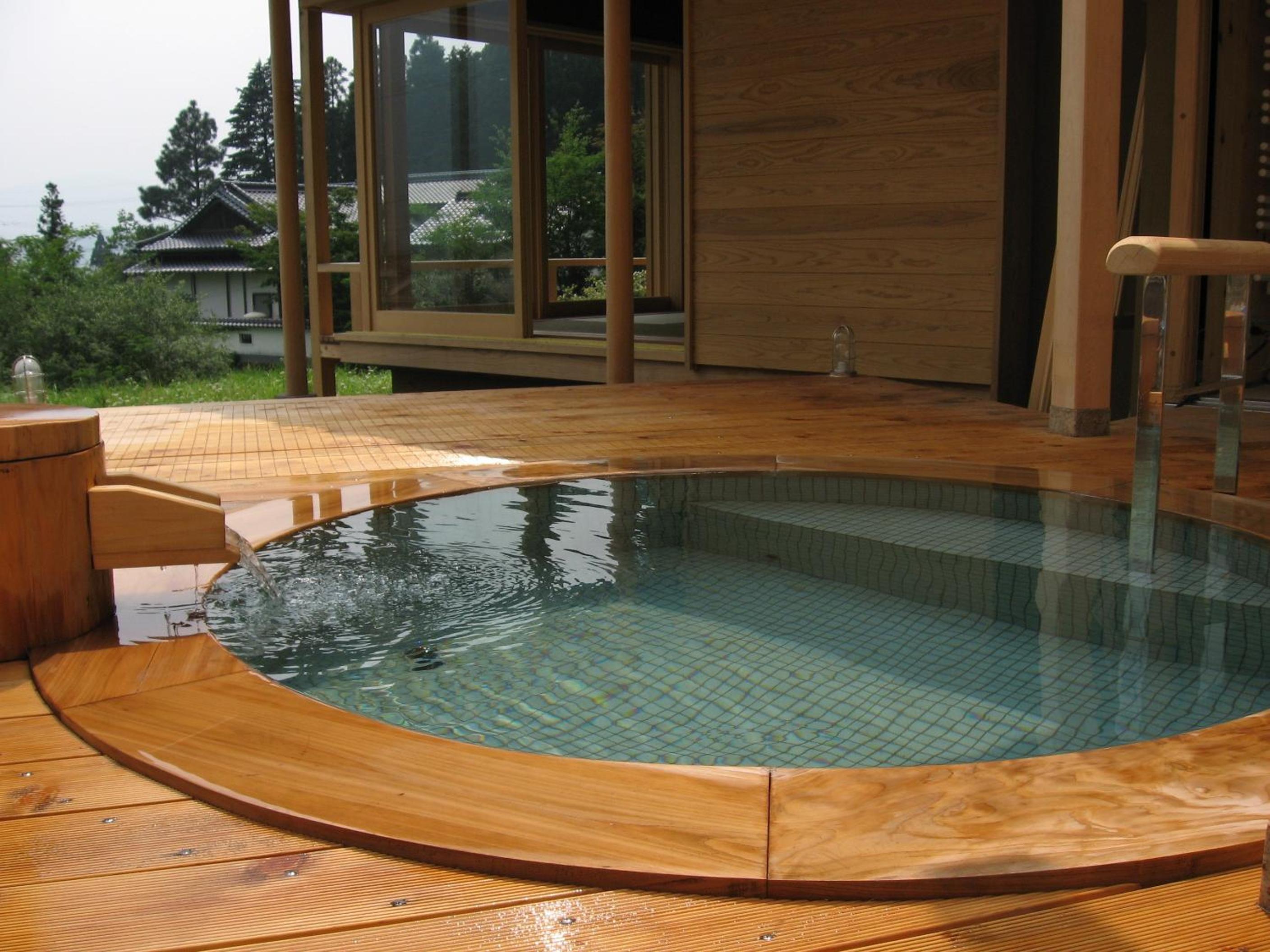 Japanese-Style Deluxe House with Bed Room + Massage-Chair Room with Open-Air Bath + Shower Booth - Annex photo 2