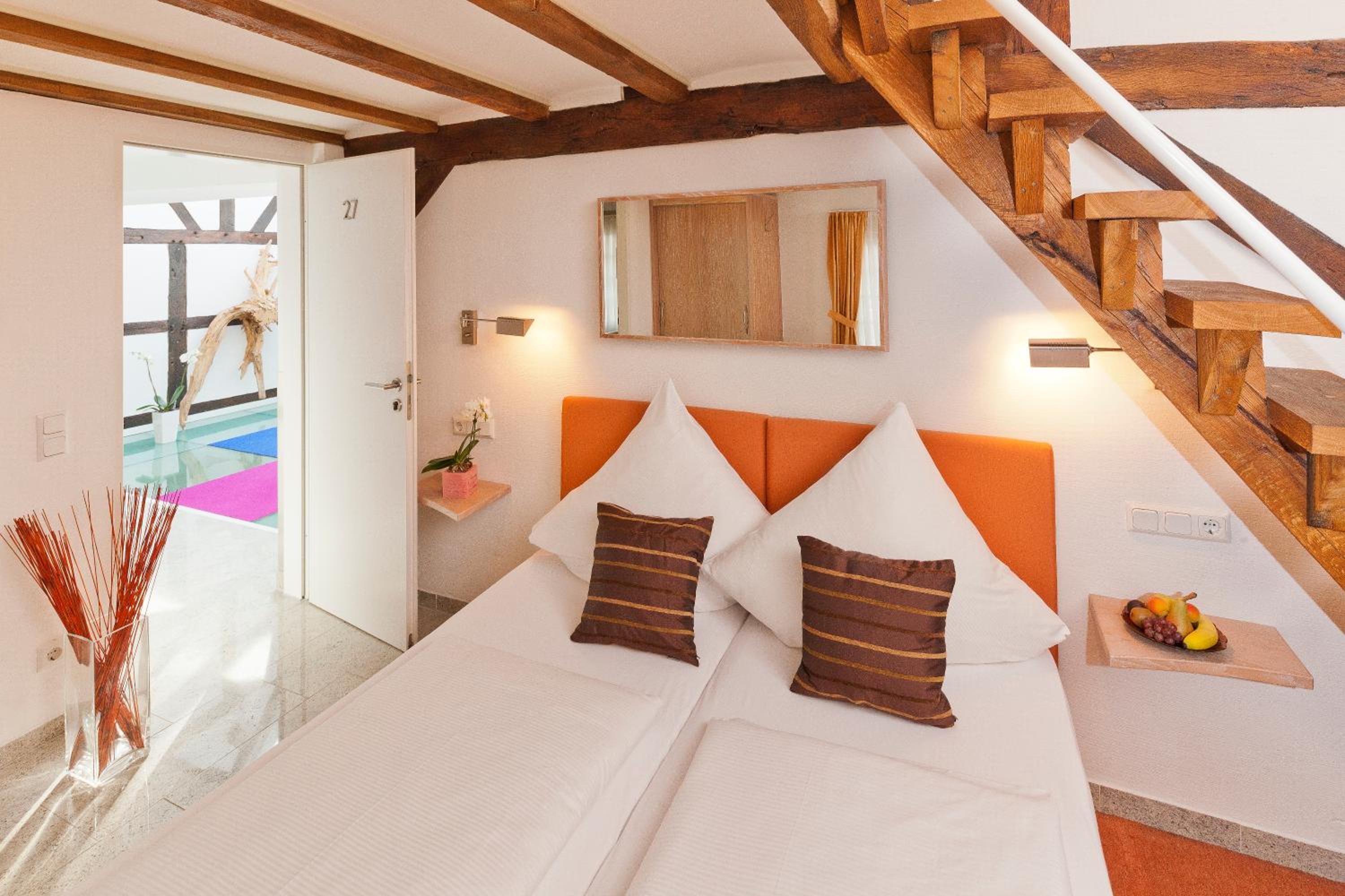 Standard Double Room - Photo 6
