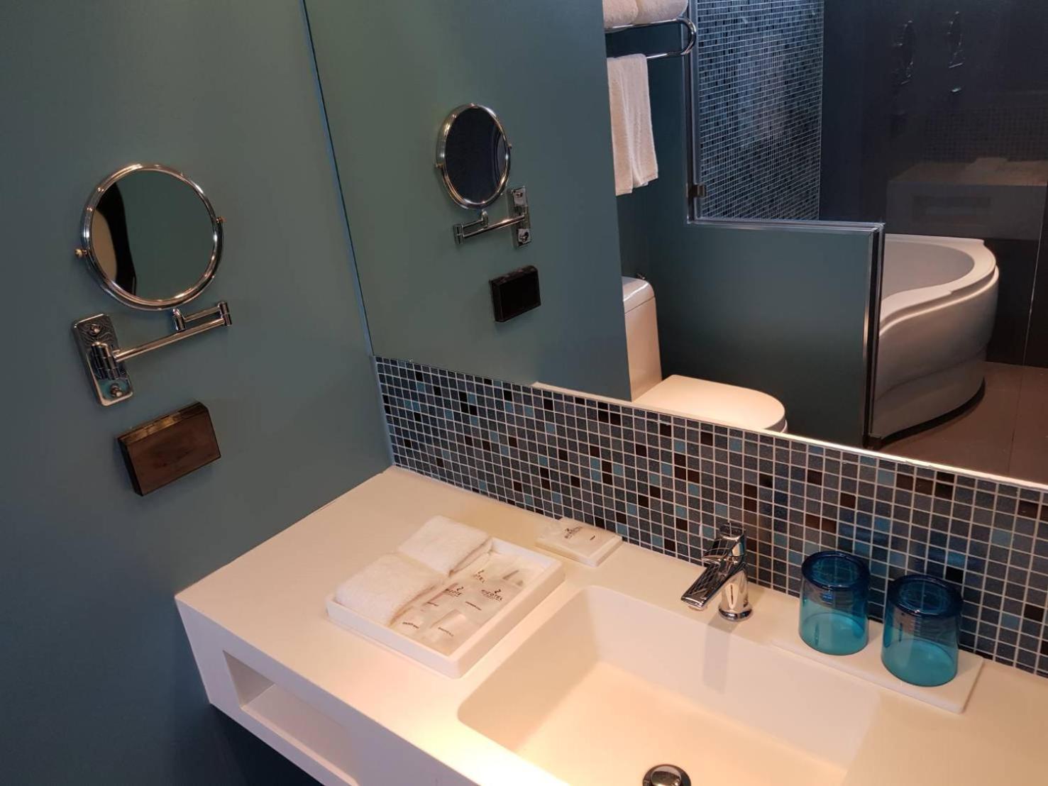 Two-Bedroom Suite photo 2