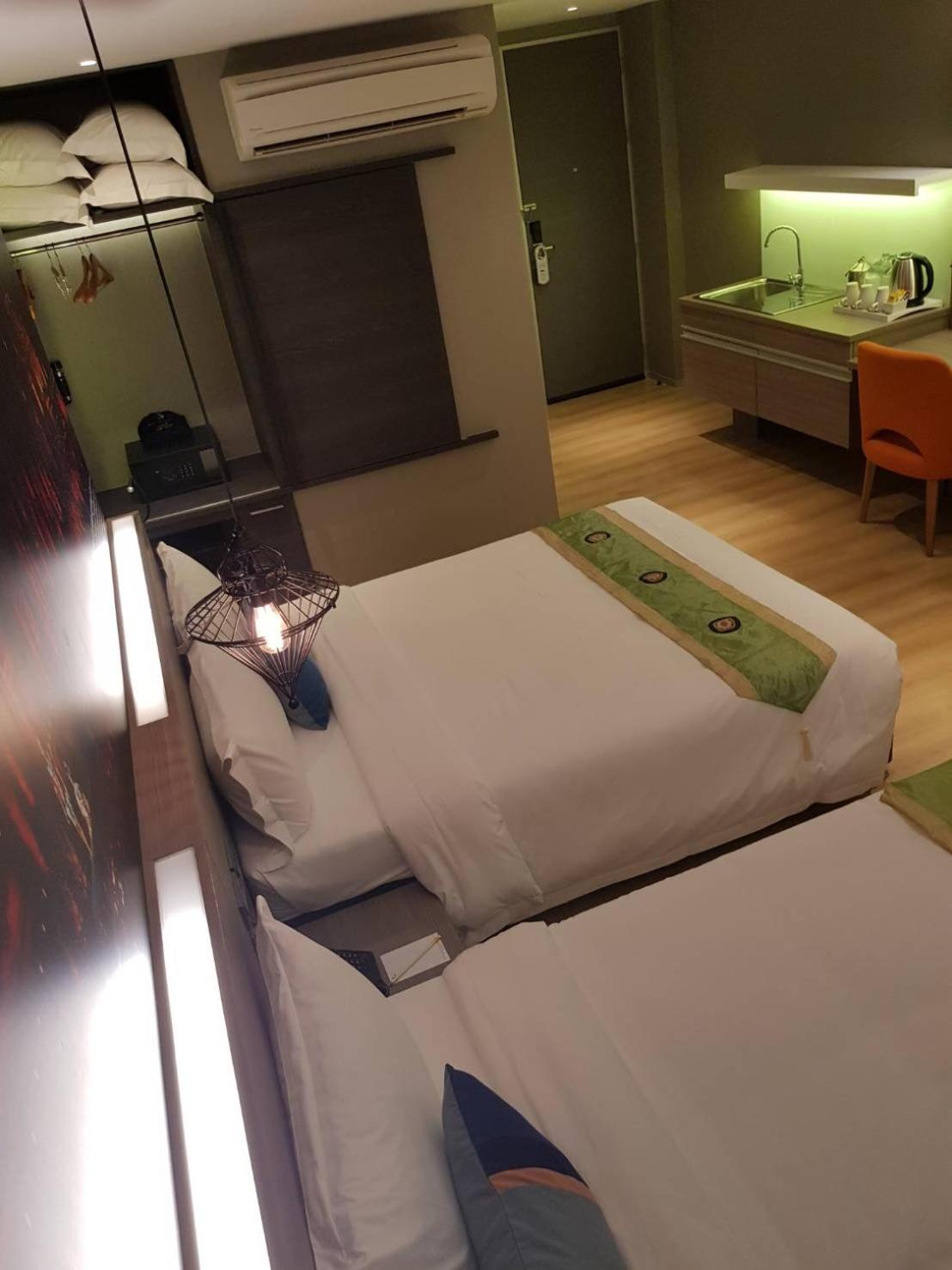 Deluxe Triple Room photo 2
