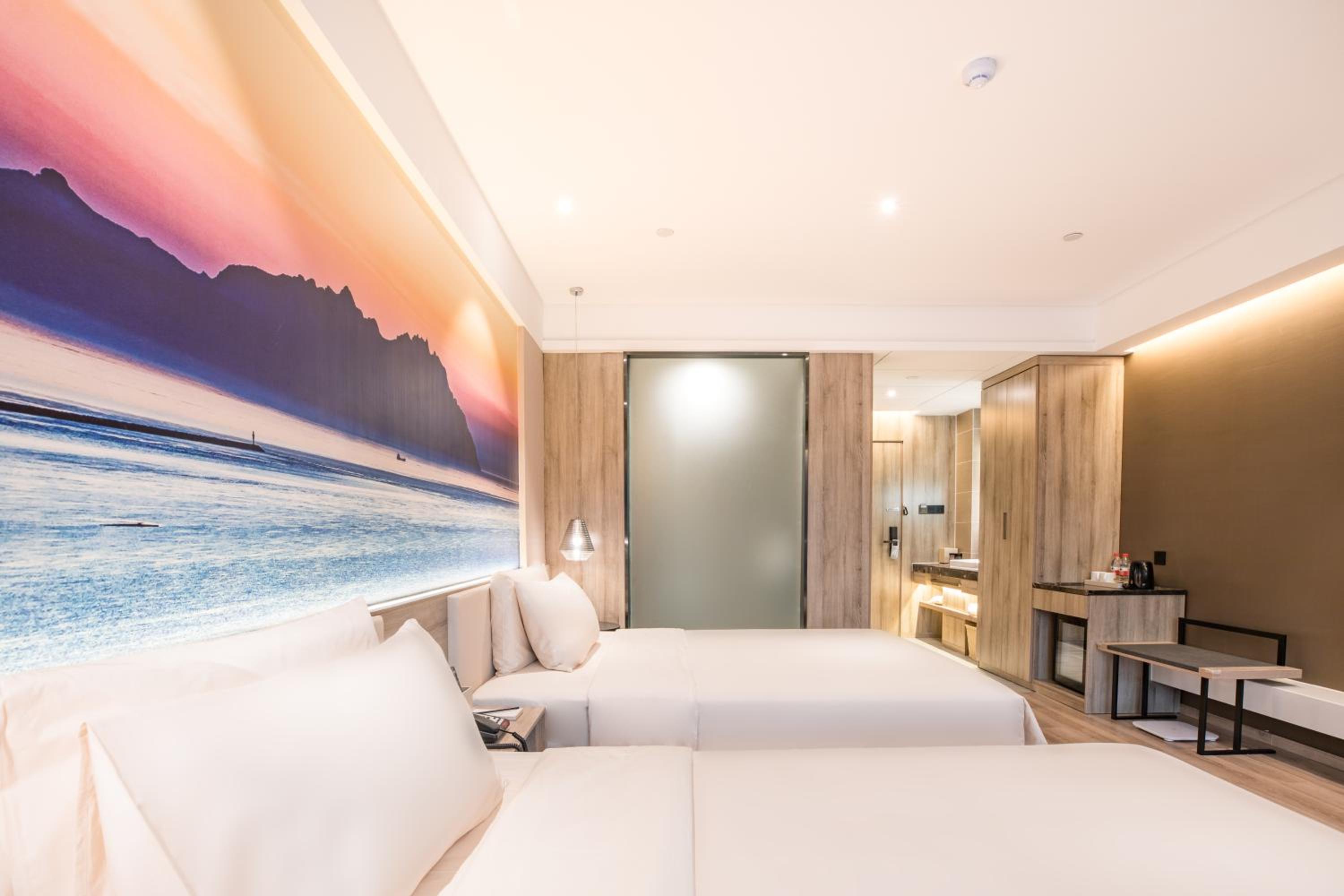 Superior Twin Room photo 2
