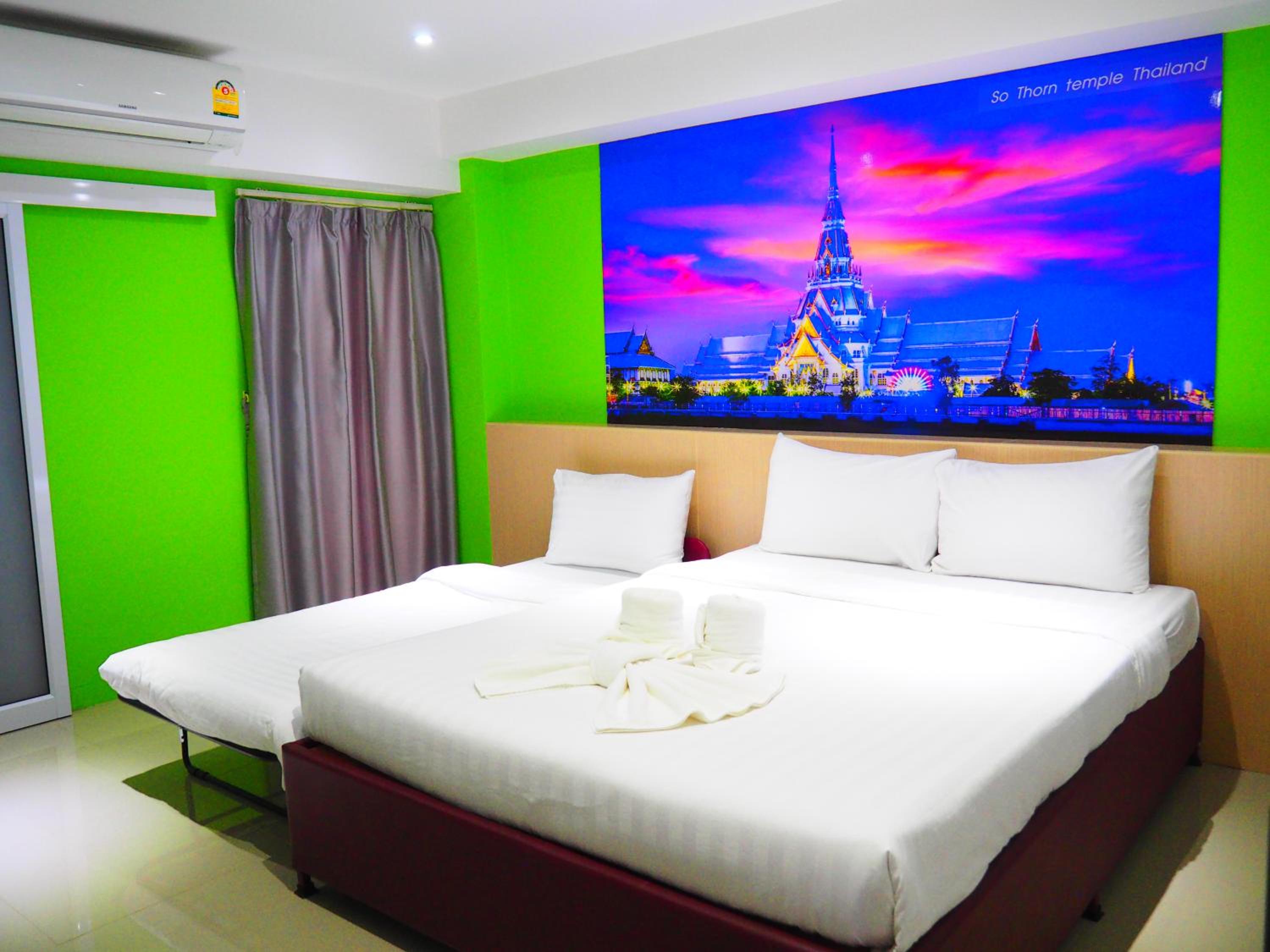 Deluxe Triple Room photo 2