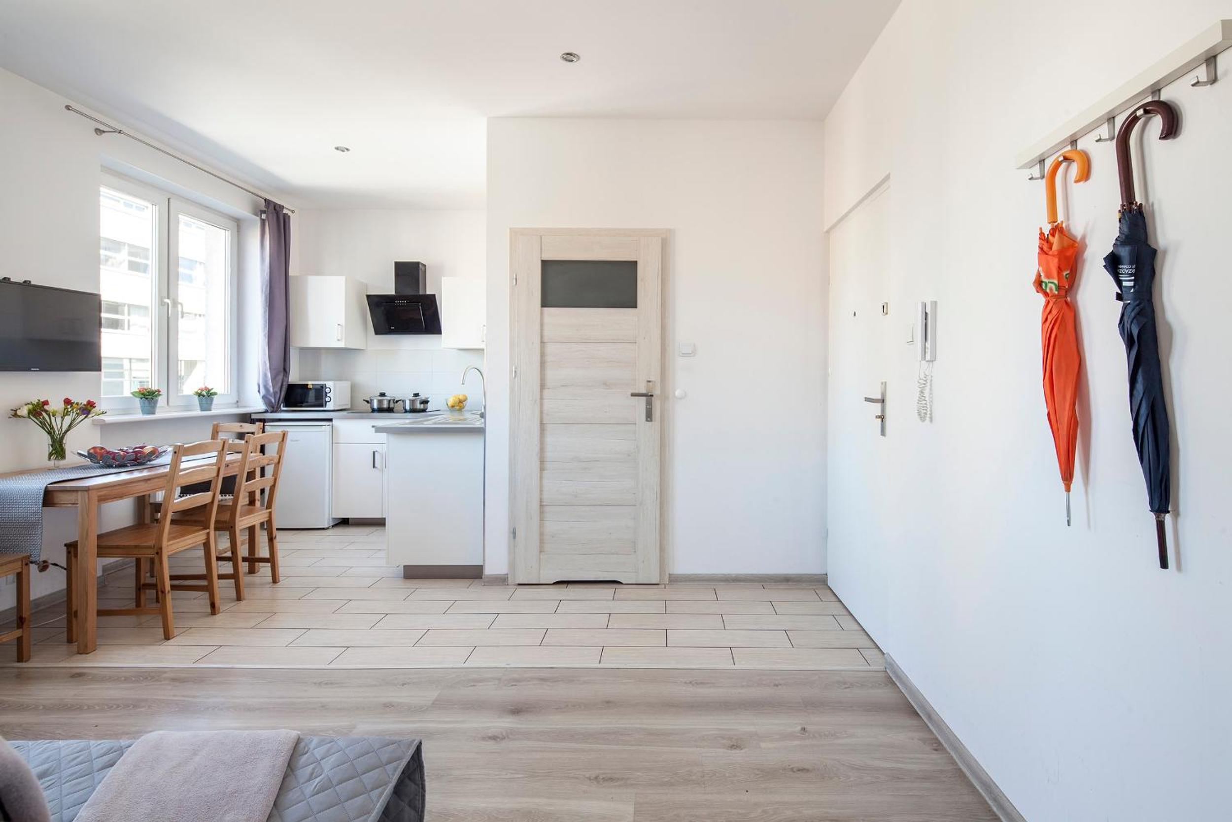 One-Bedroom Suite - Photo 7