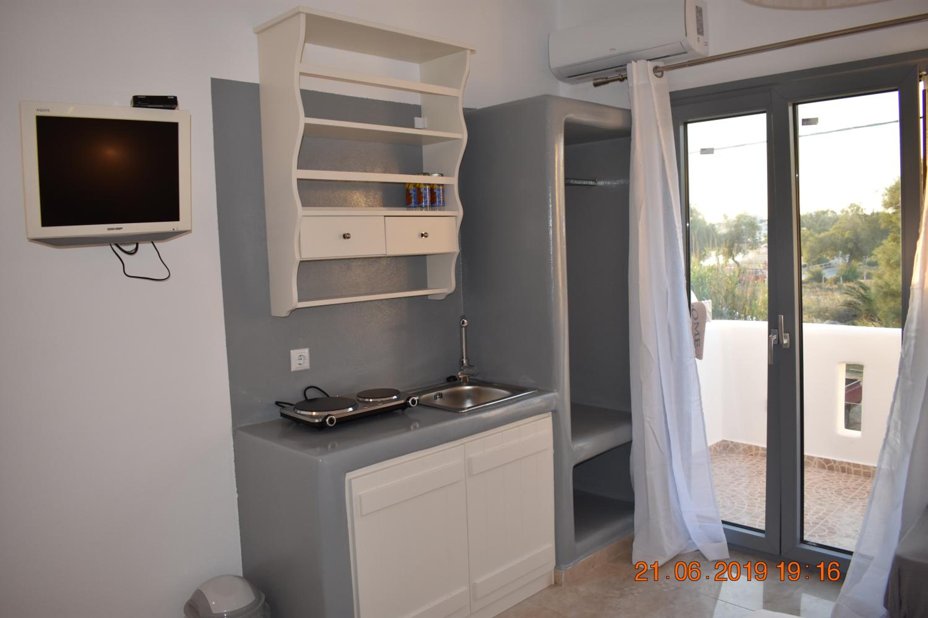 Standard Apartment - Photo 9