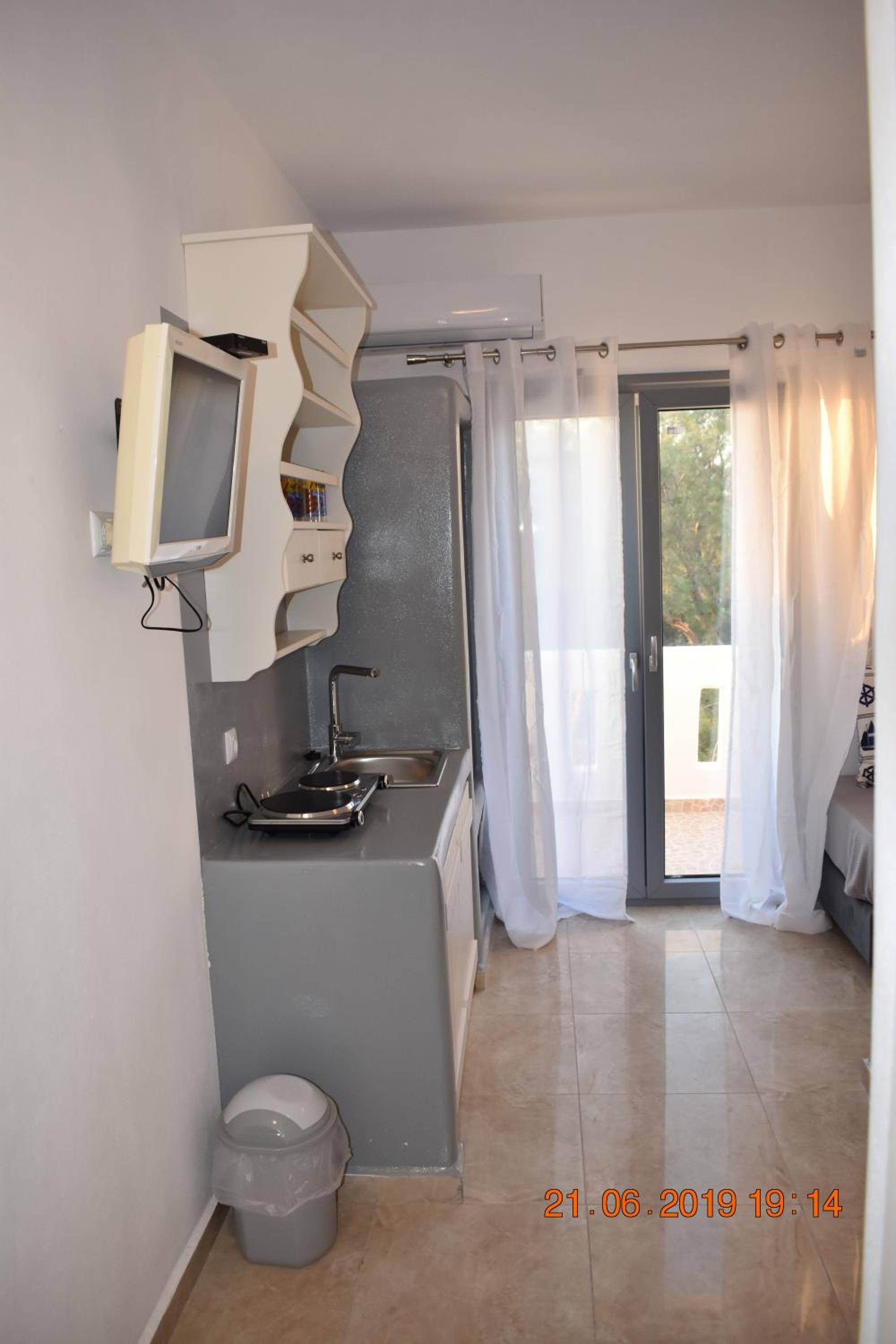 Standard Apartment - Photo 8
