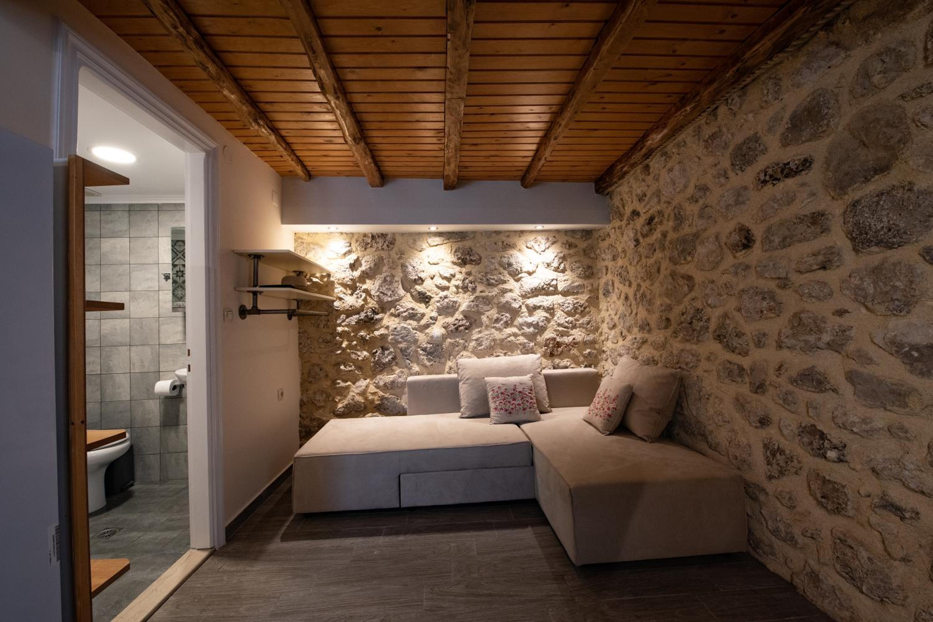 Two-Bedroom Villa photo 1