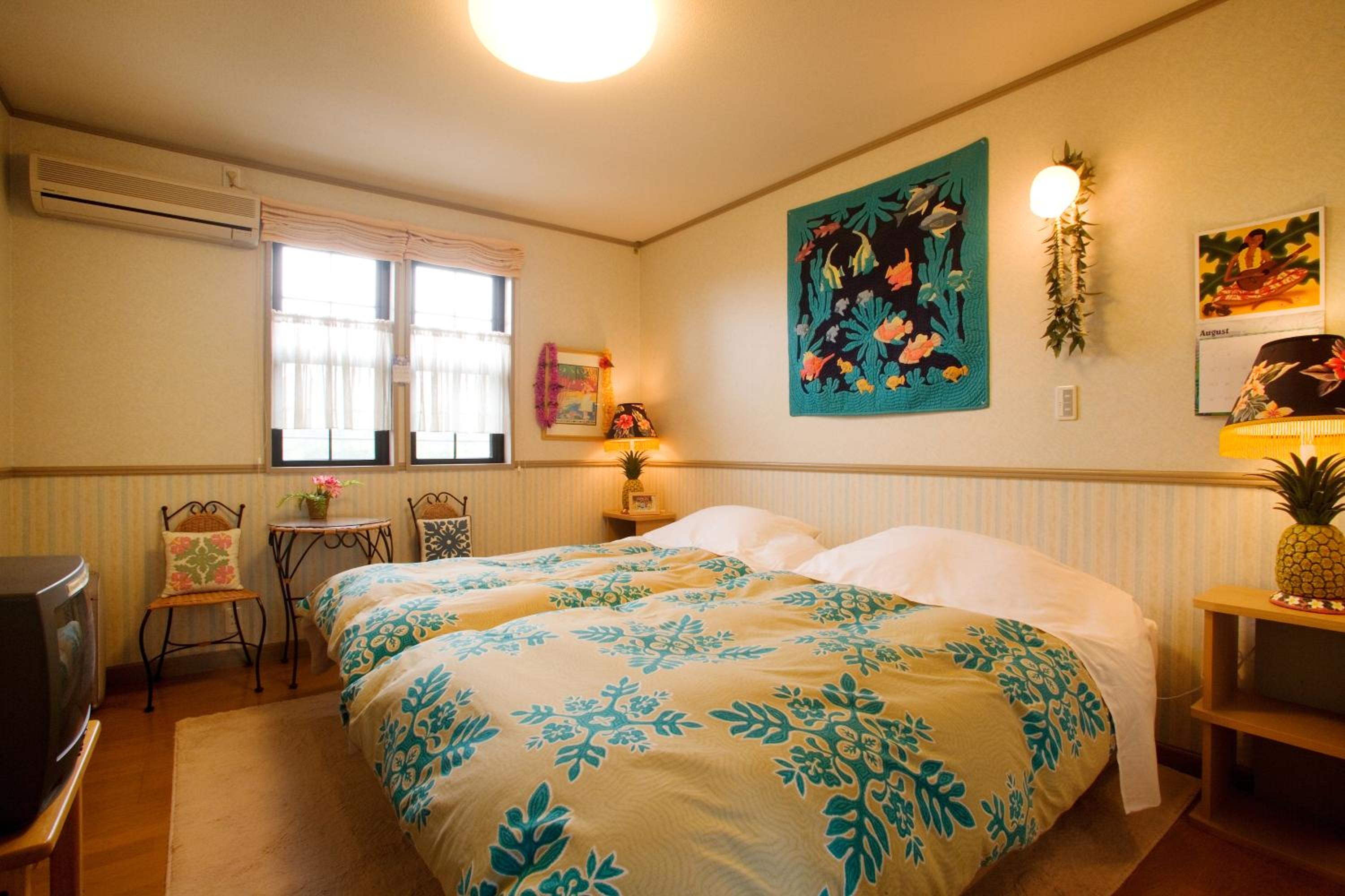 Twin Room - Non Smoking - Photo 1