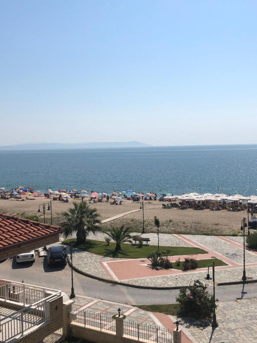 Studio with Sea and Mountain View photo 3