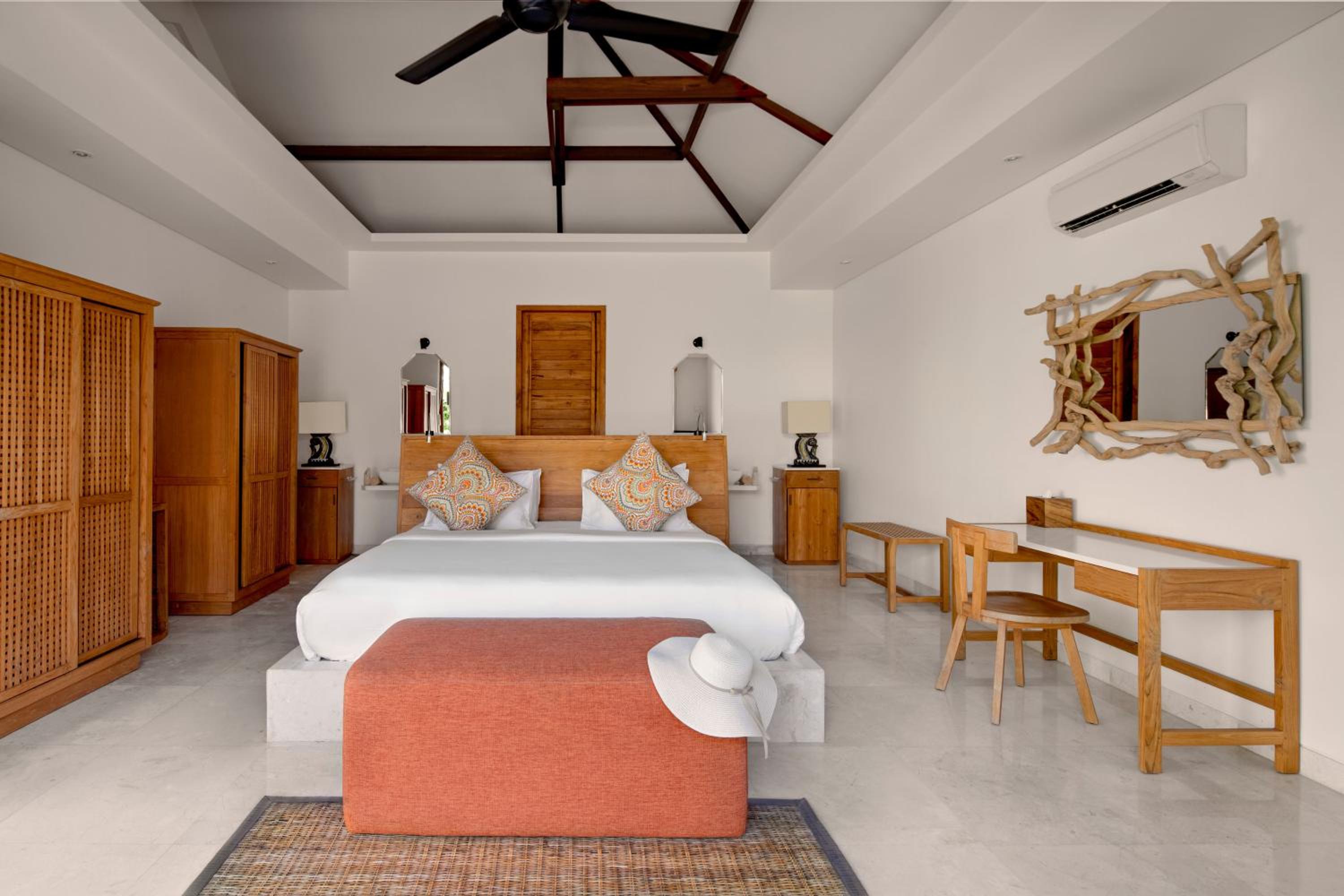 Two-Bedroom Pool Villa - Photo 11