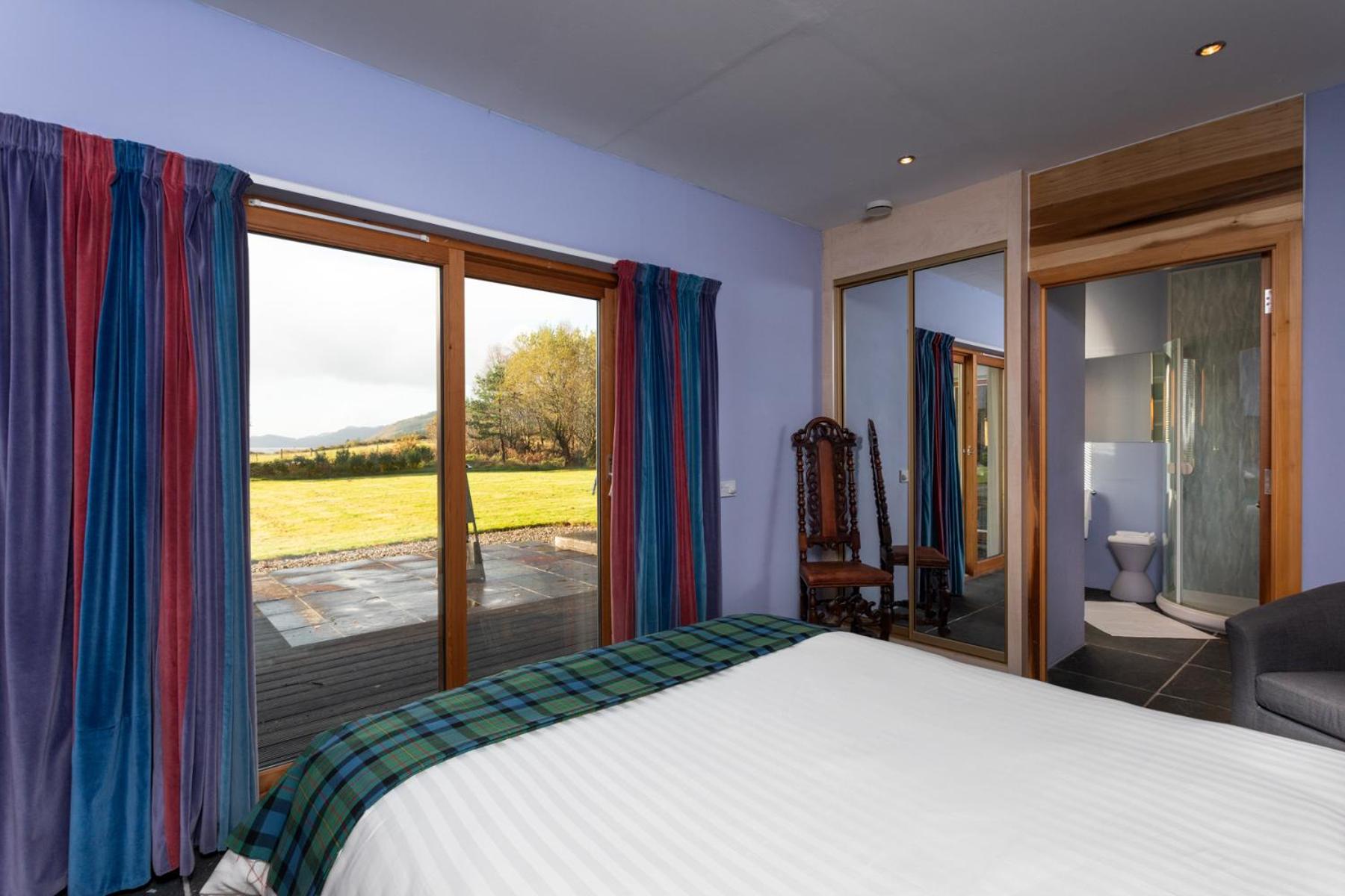 Superior King Room photo 2