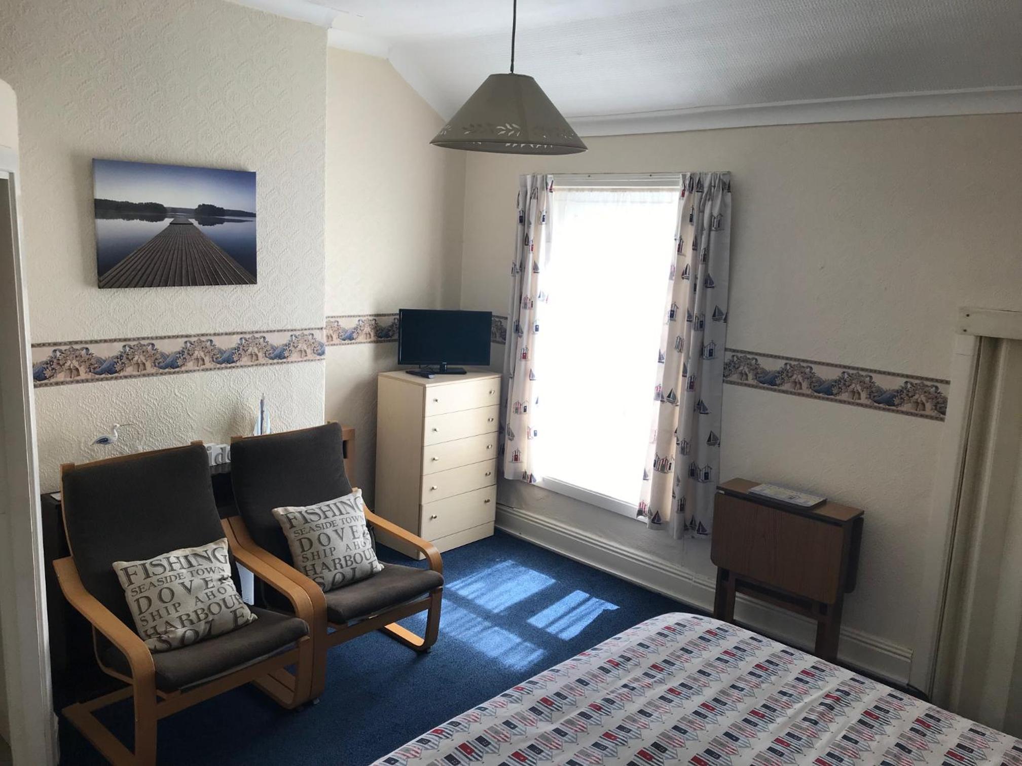 One Bedroom Apartment - Flat 5 photo 1