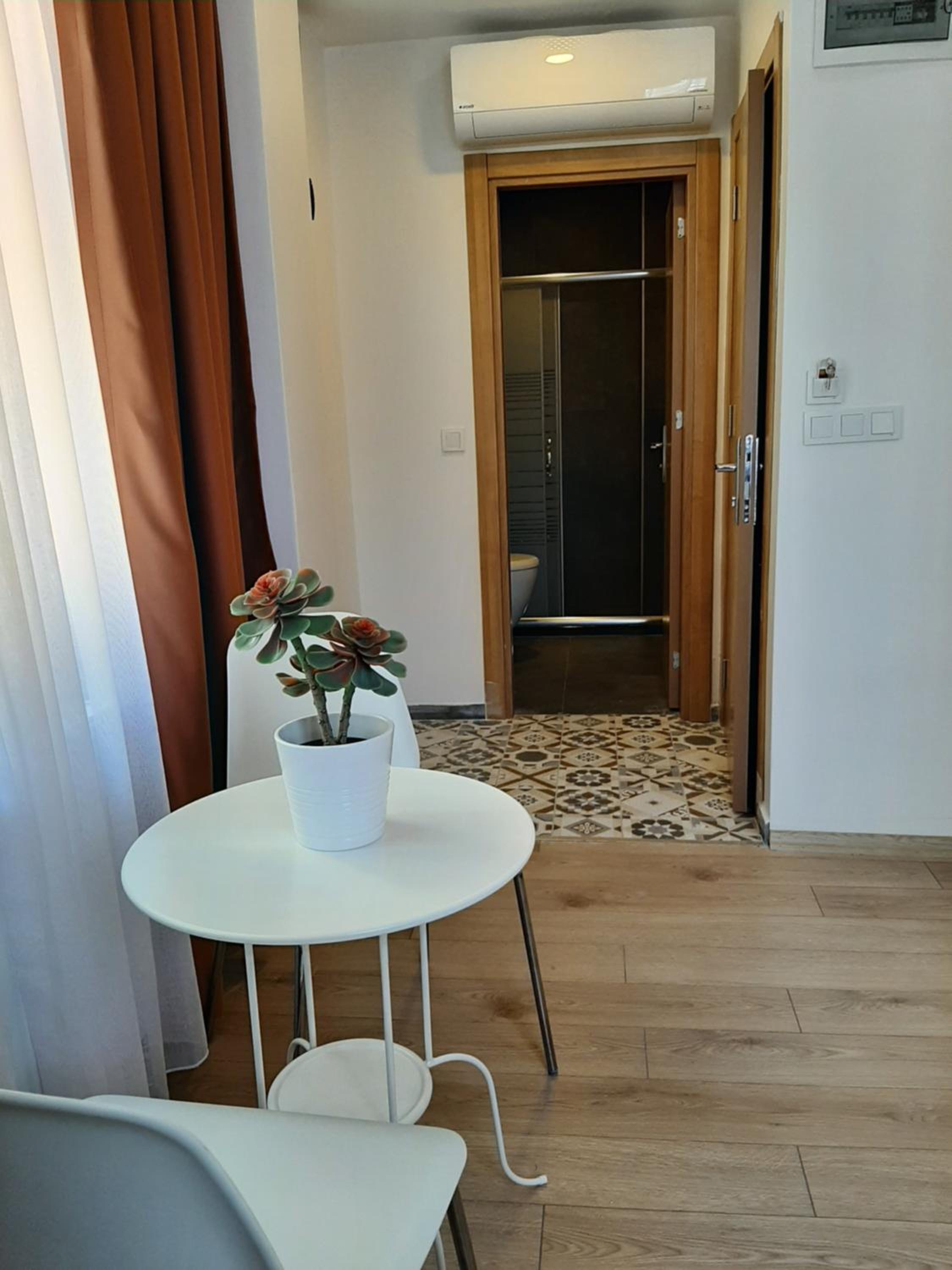 Deluxe Double or Twin Room photo 3