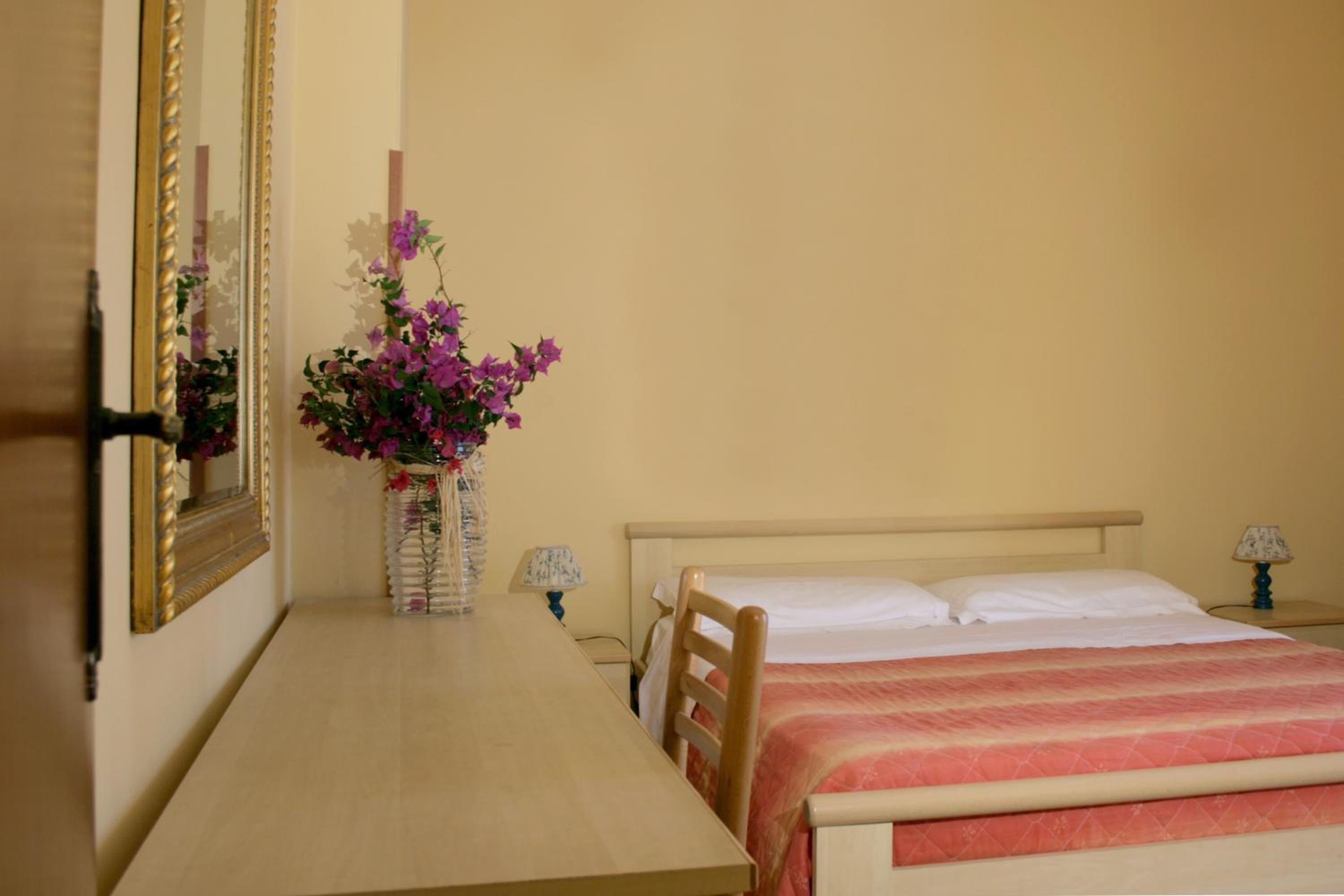 Large Two-Bedroom Apartment With Sea View