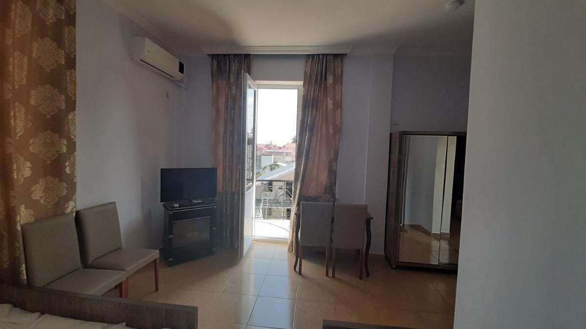 Quadruple Room with Balcony photo 3