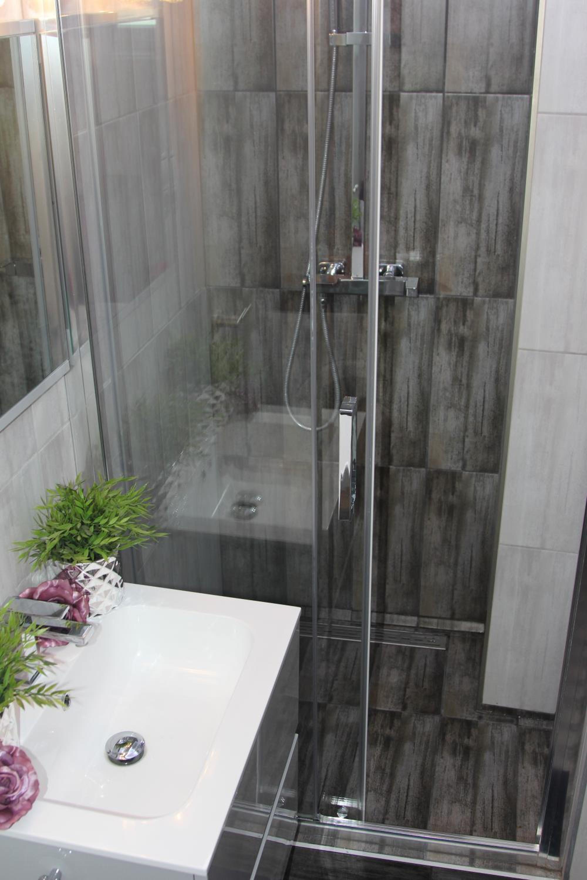 Studio Apartment - Photo 34