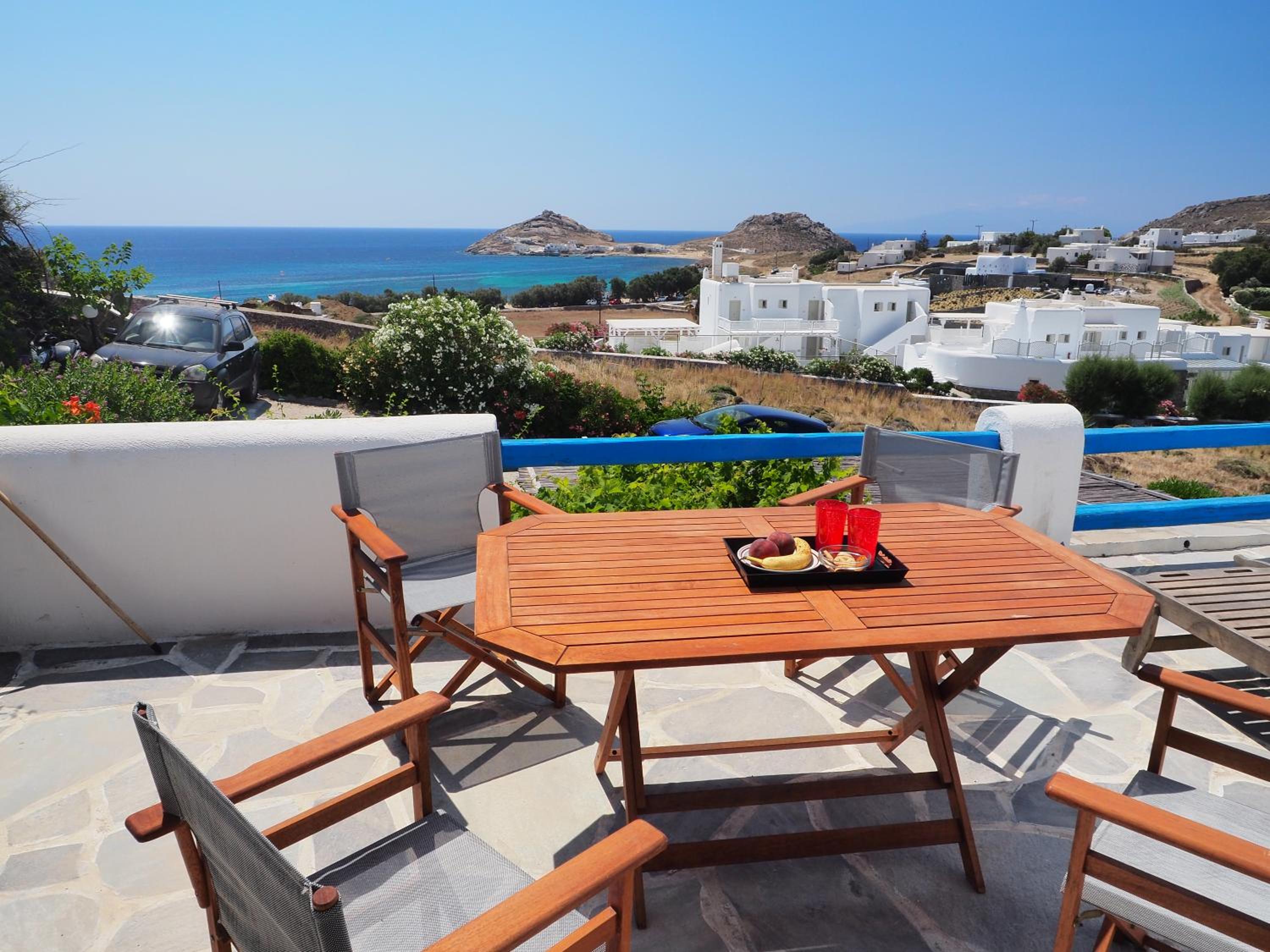 Apartment with Sea View - Photo 10
