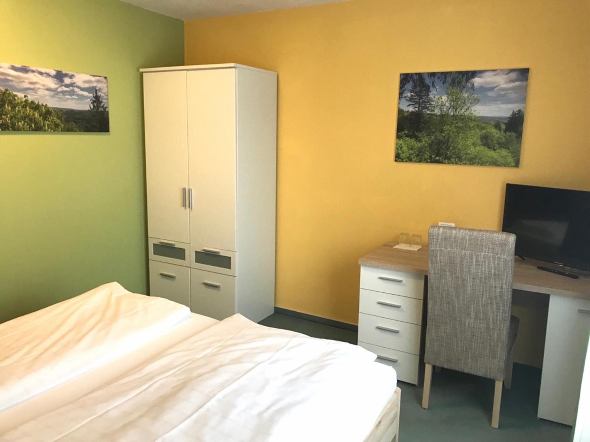 Double Room - Photo 6