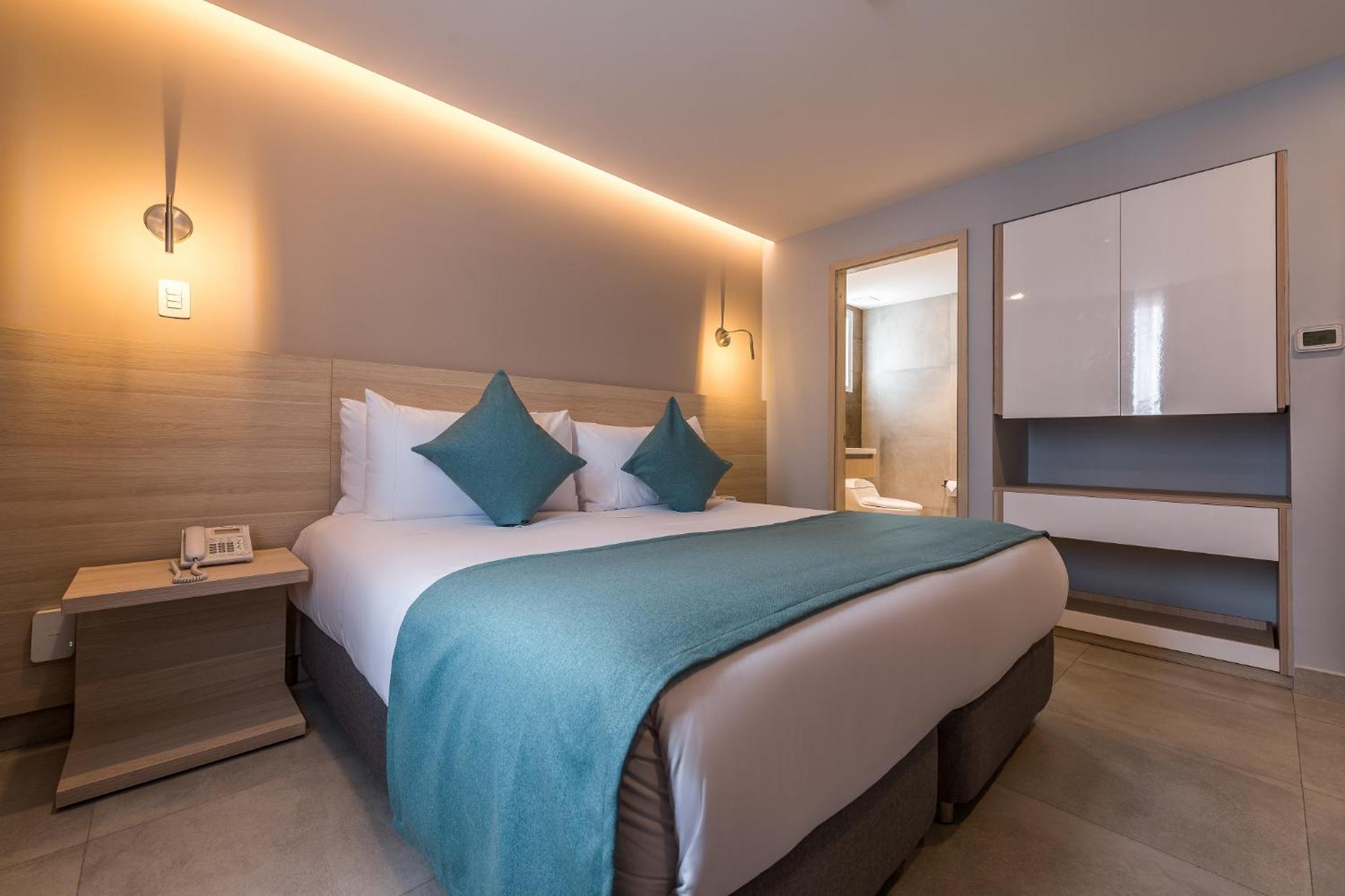 Standard Double Room - Photo 5