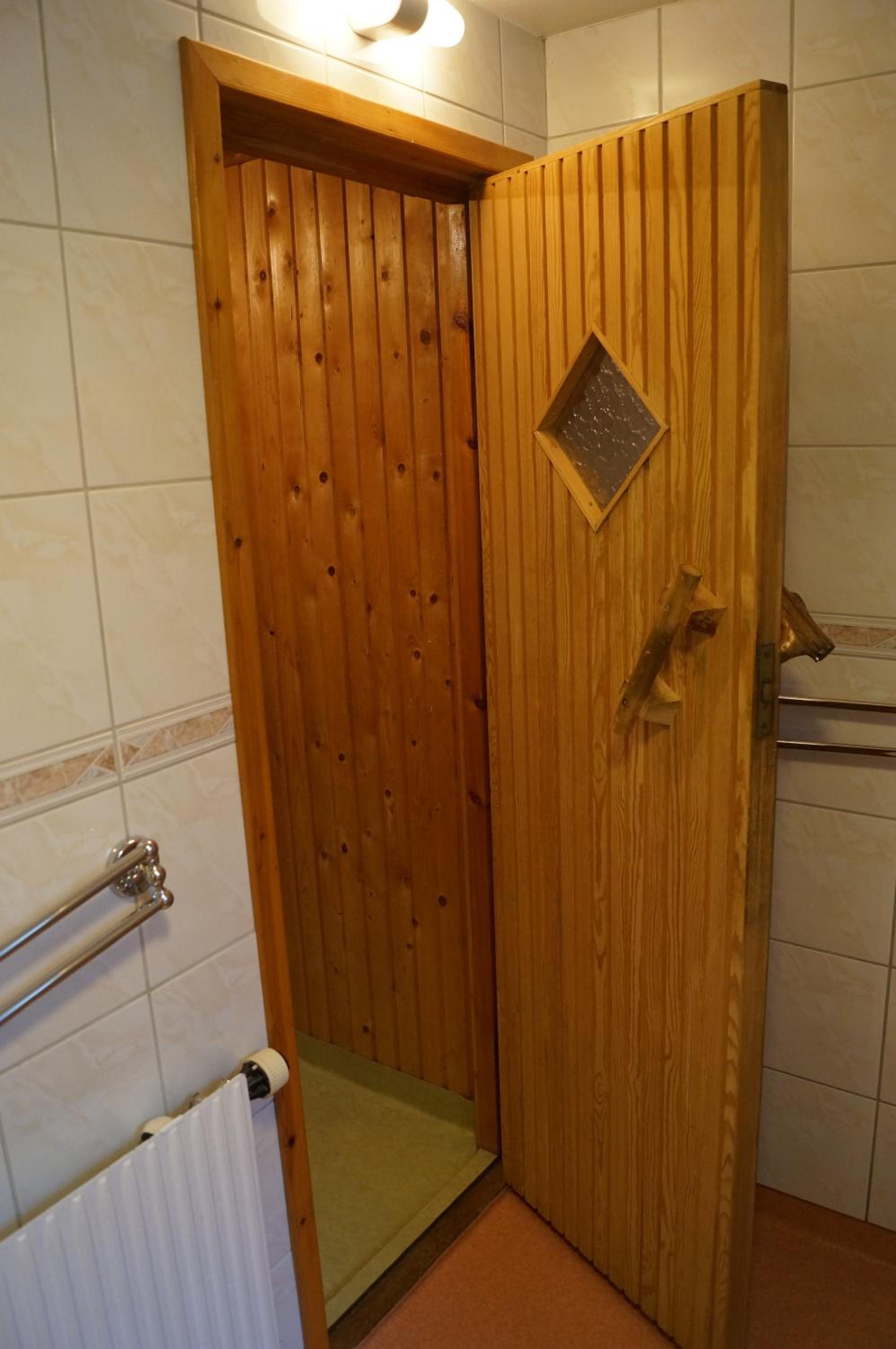 Quadruple Room with Shared Bathroom photo 3