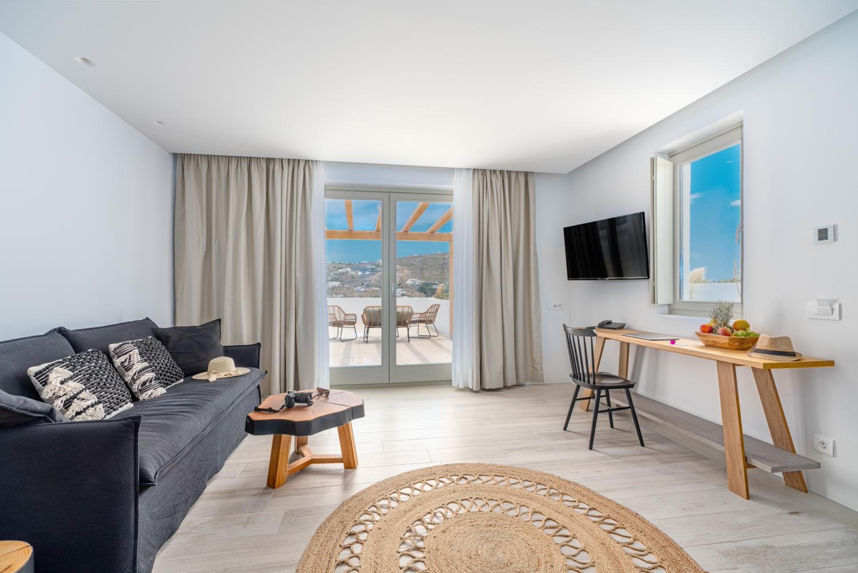 Executive Suite with Hot Tub