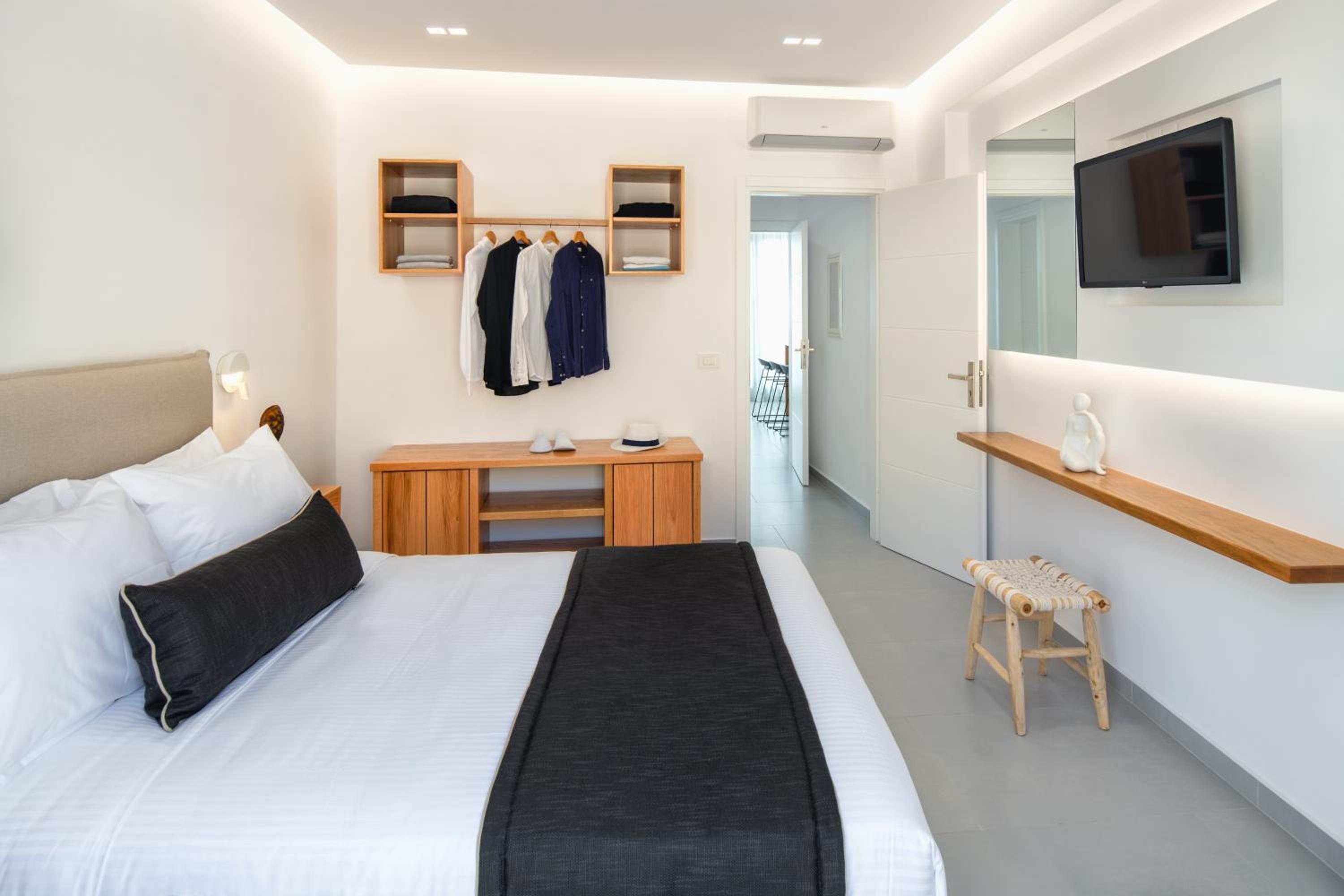 Superior Suite with Private Hot Tub