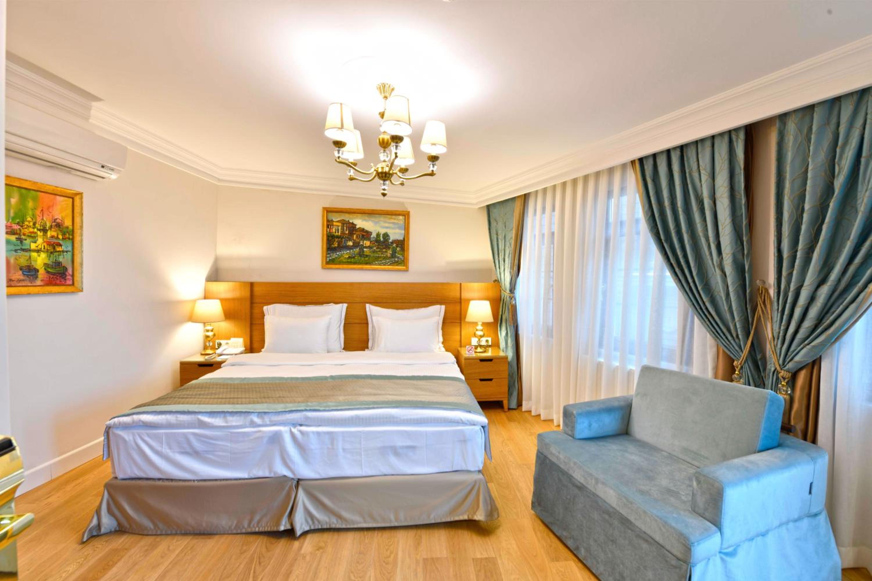 Superior Double Or Twin Room (Annex) photo 3