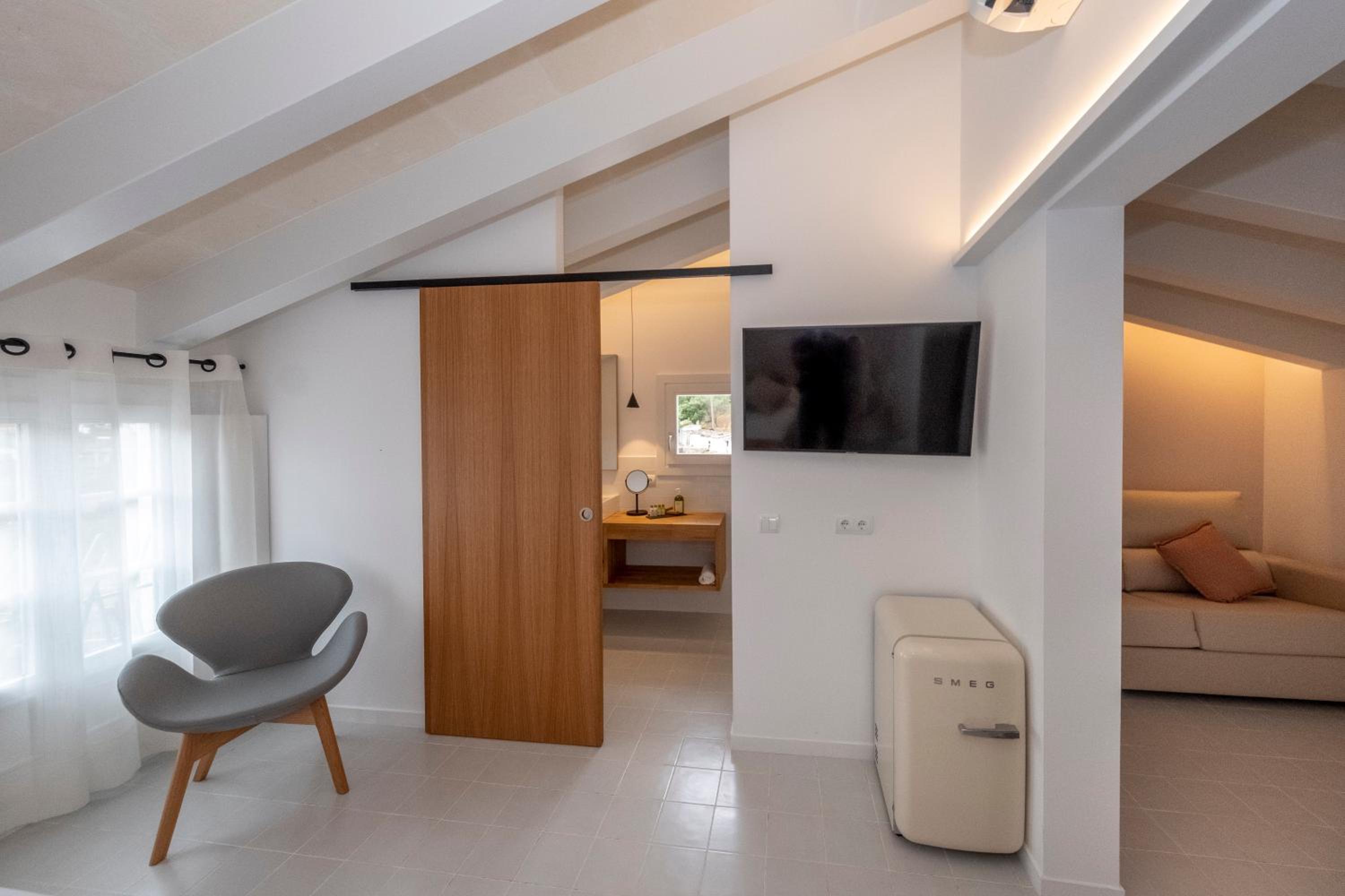 Family Suite - Attic photo 3