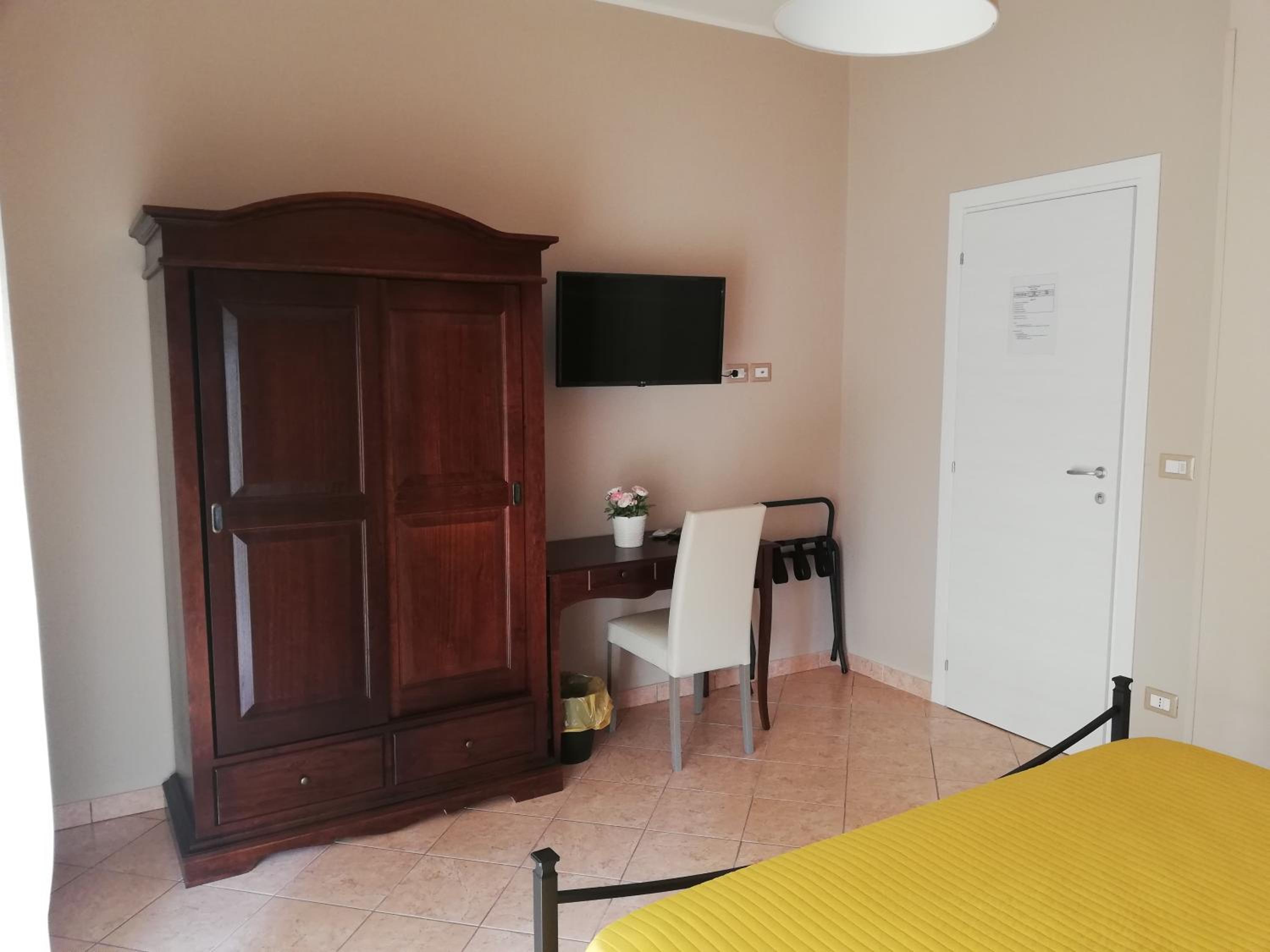 Double Room with Balcony and Sea View