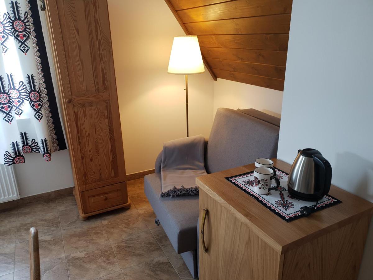 Triple Room with Bathroom photo 2