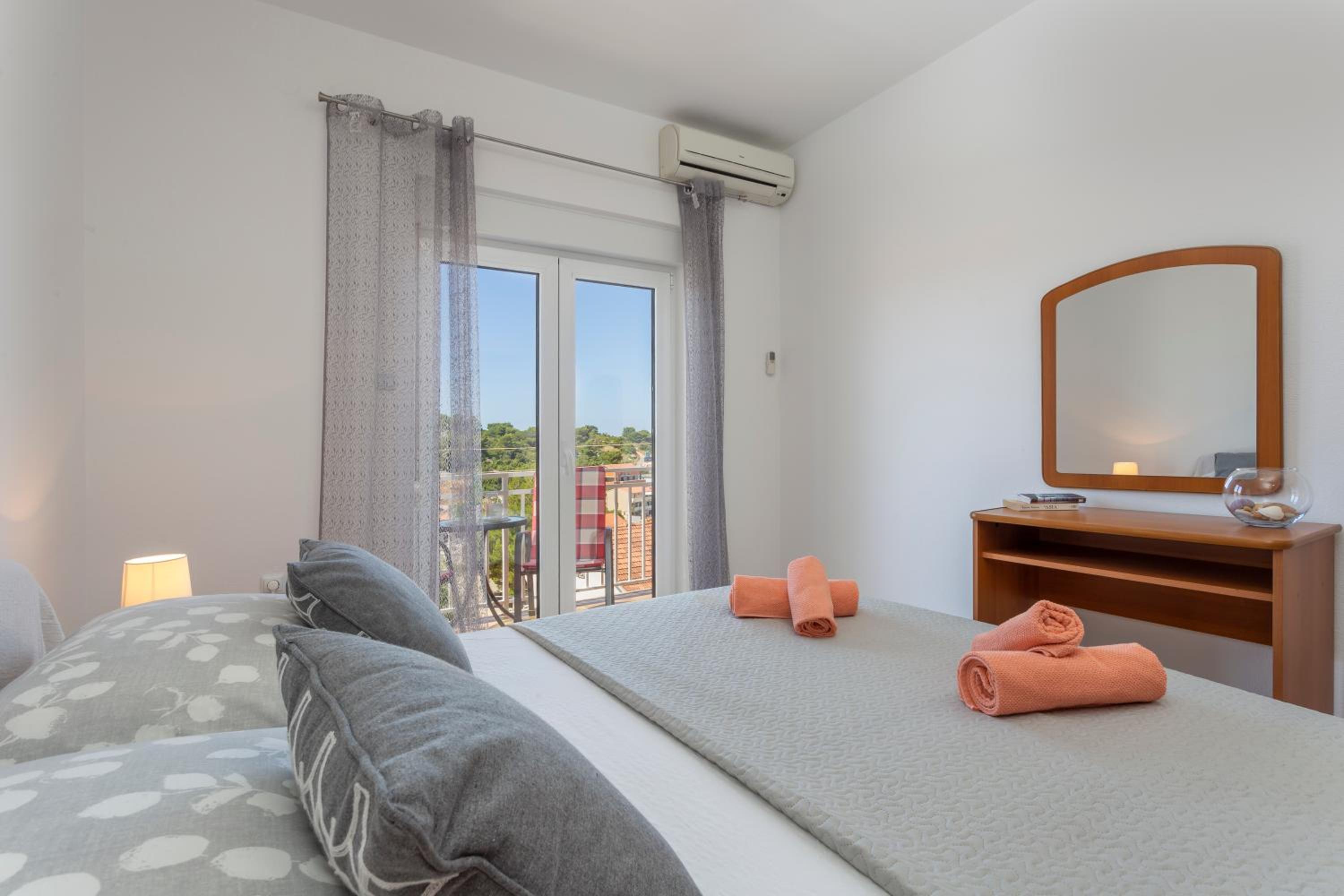 Apartment with Sea View photo 3