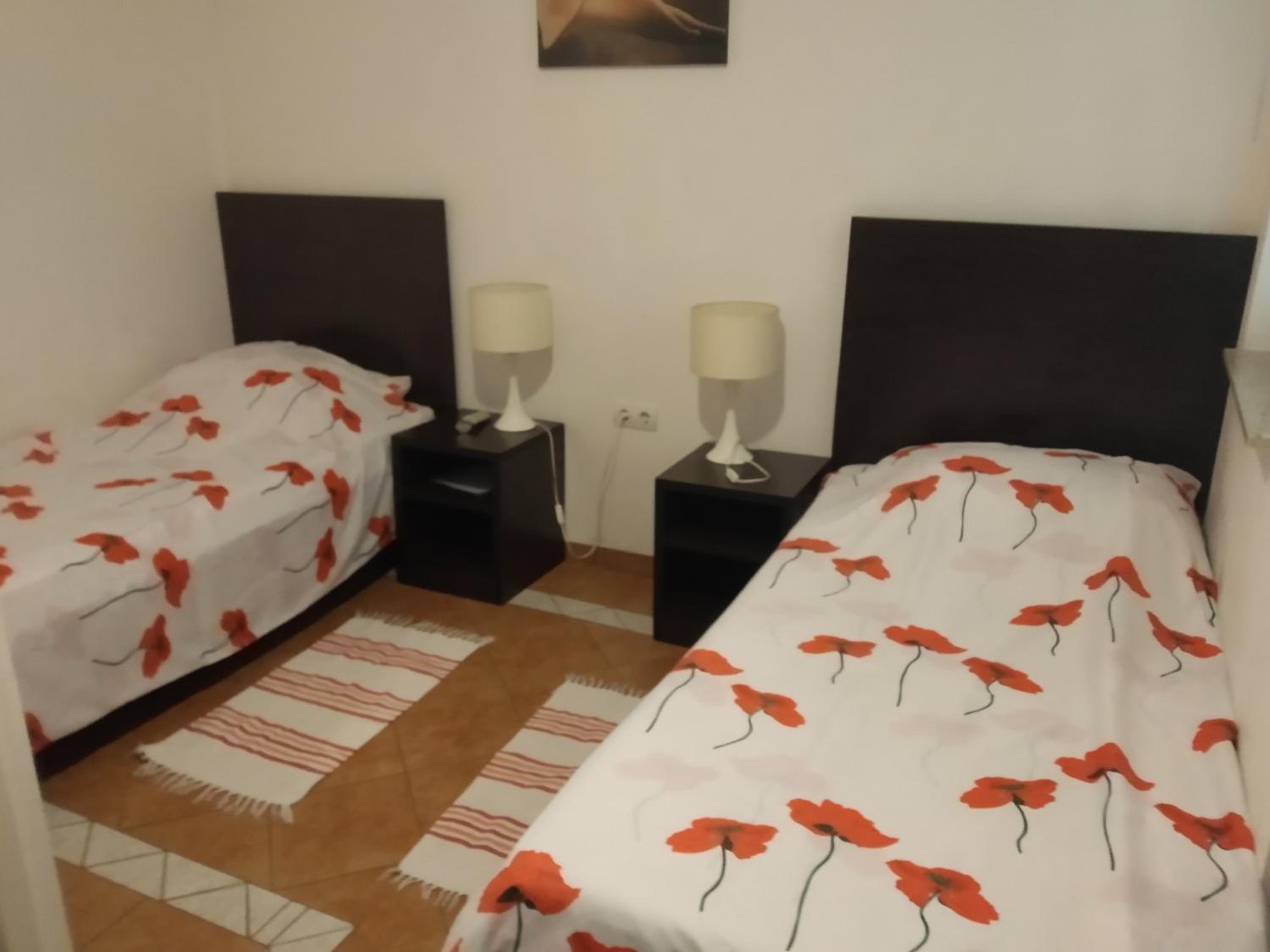 Double or Twin Room - Photo 5